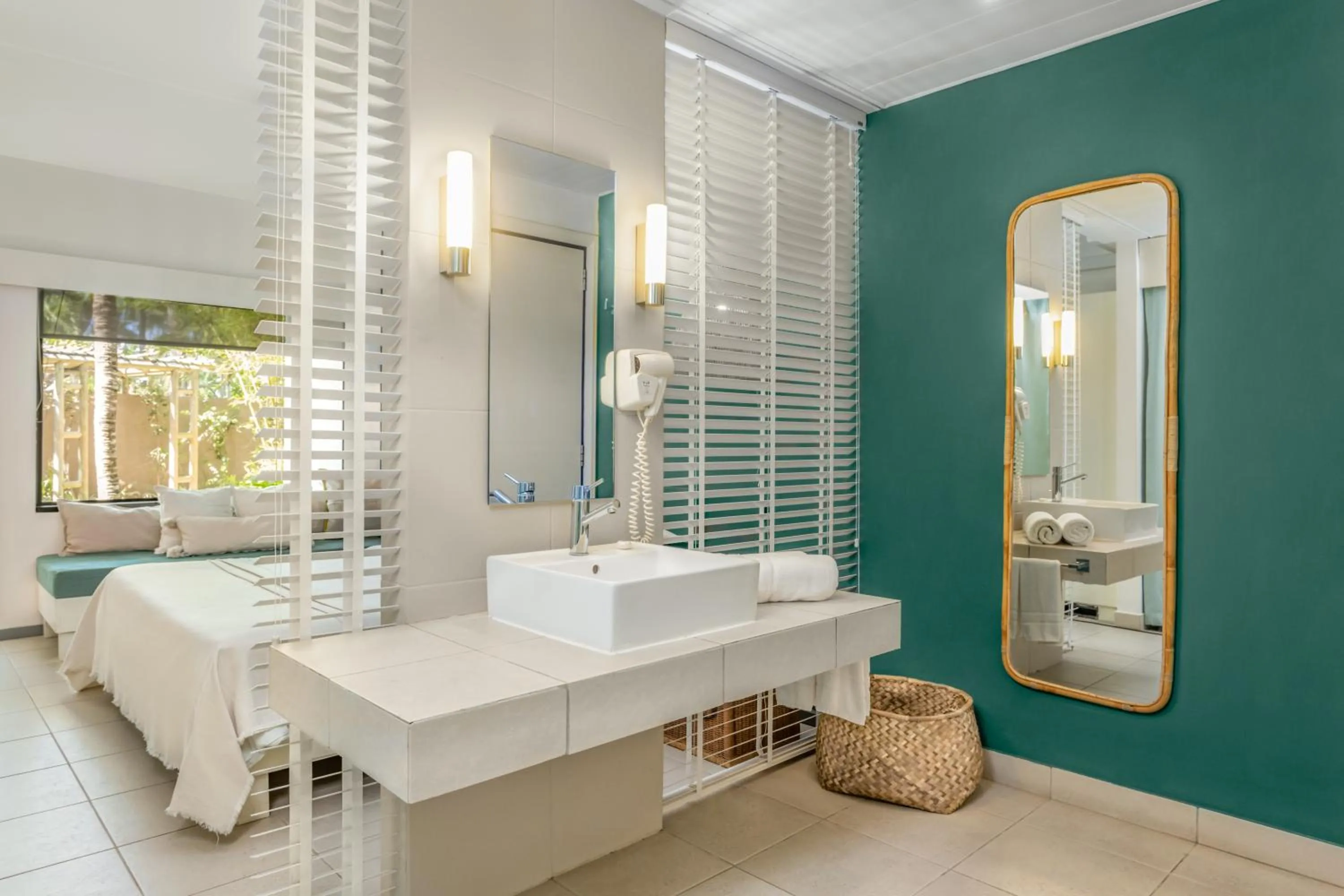 Bathroom in Coin de Mire Attitude