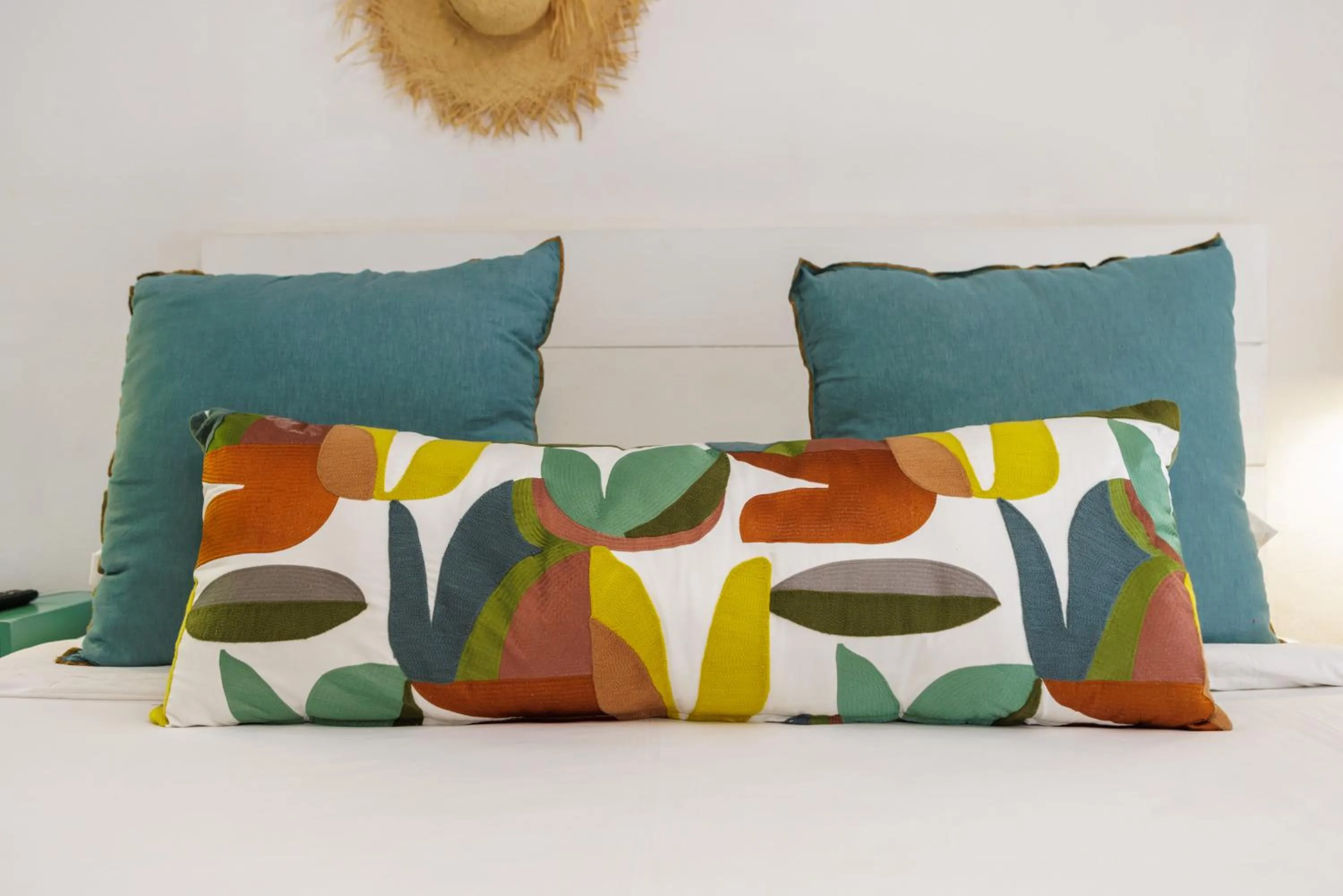 Decorative detail in Coin de Mire Attitude