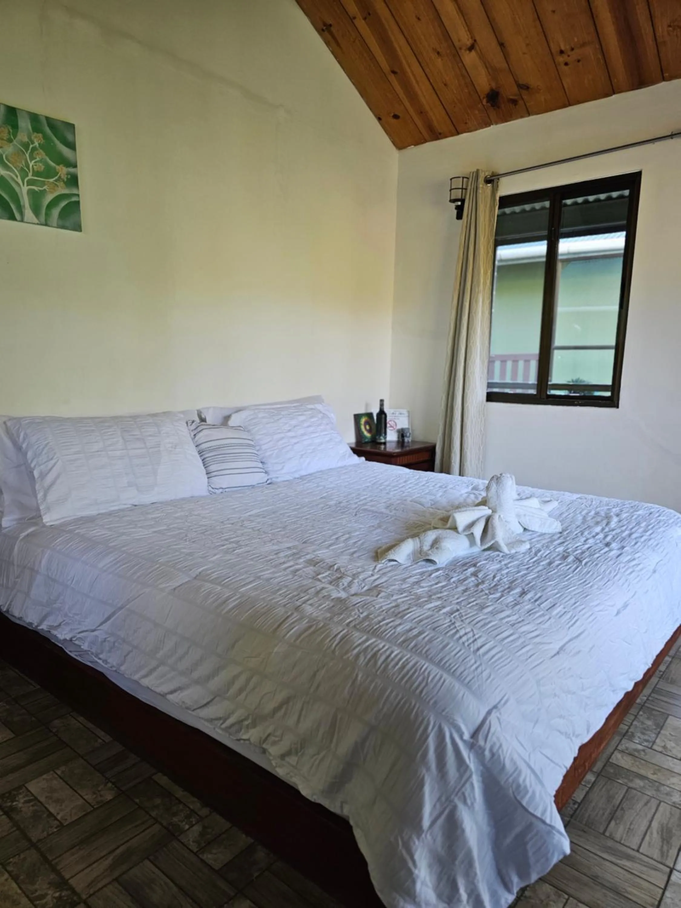 Photo of the whole room, Bed in Eco Horqueta