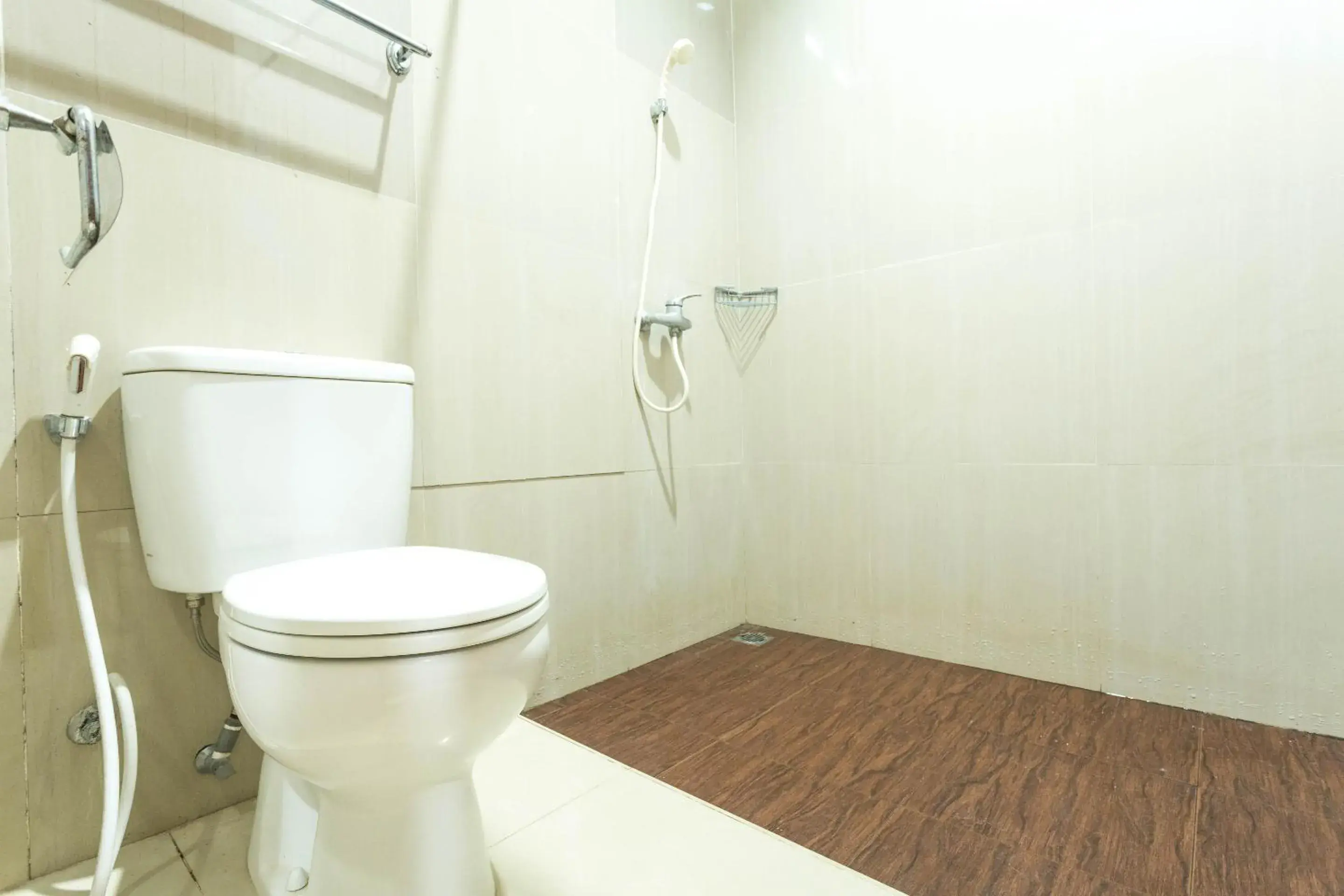 Deluxe Double or Twin Room in Hotel Bumi Aditya Deluxe Double or Twin Room in Hotel Bumi Aditya