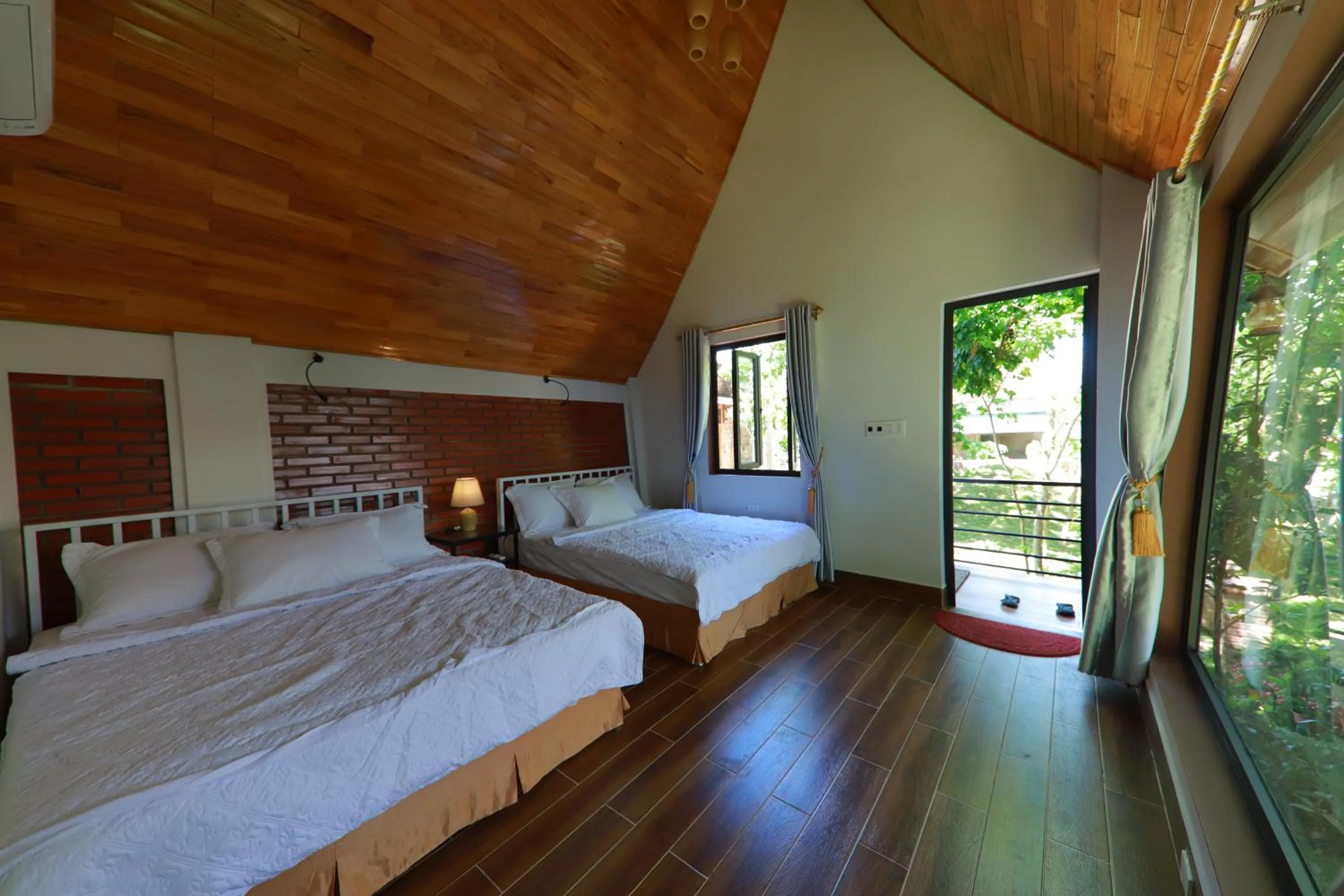 Bed in Tropical Valley Homestay - Villas