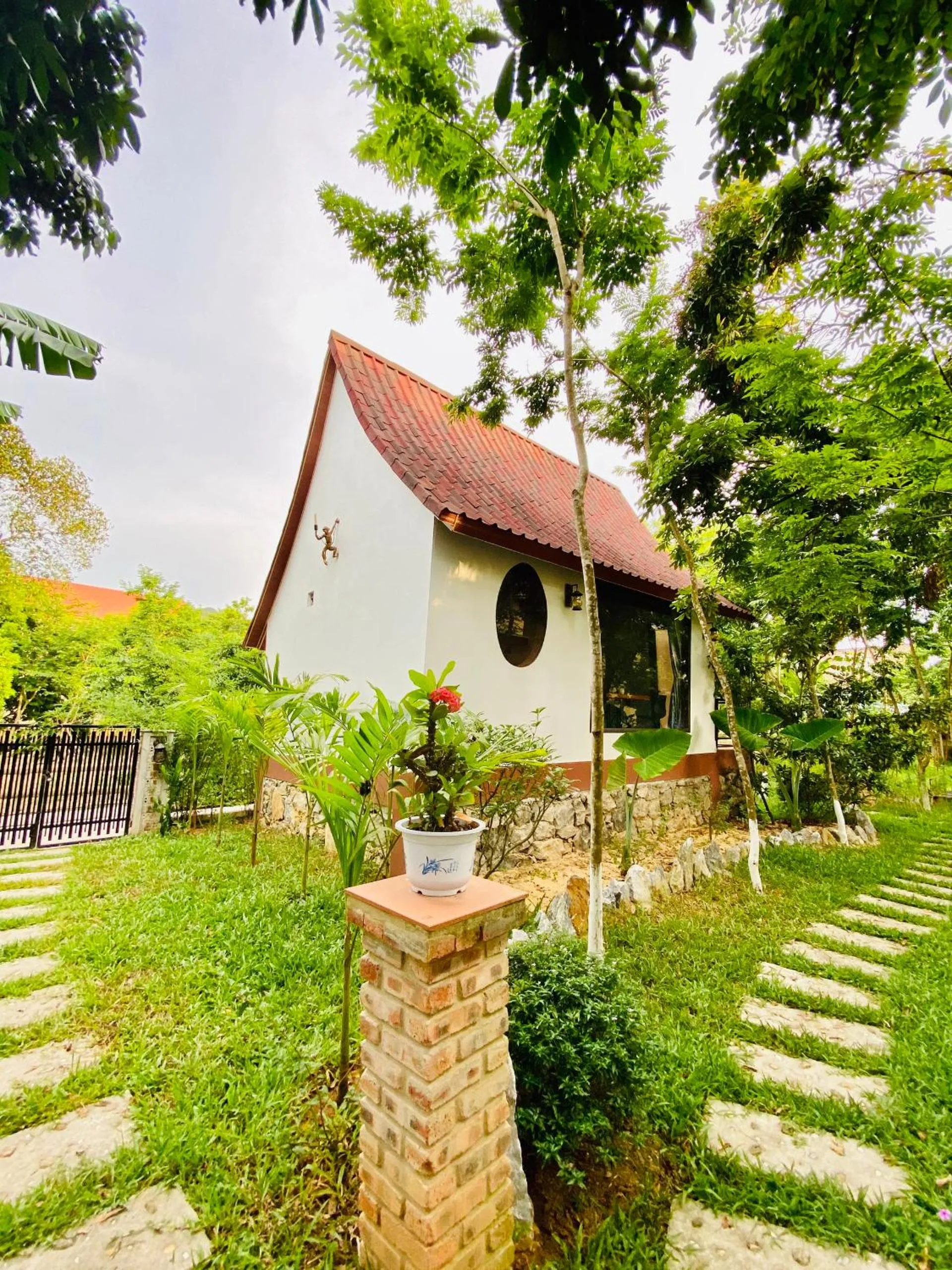 Photo of the whole room in Tropical Valley Homestay - Villas