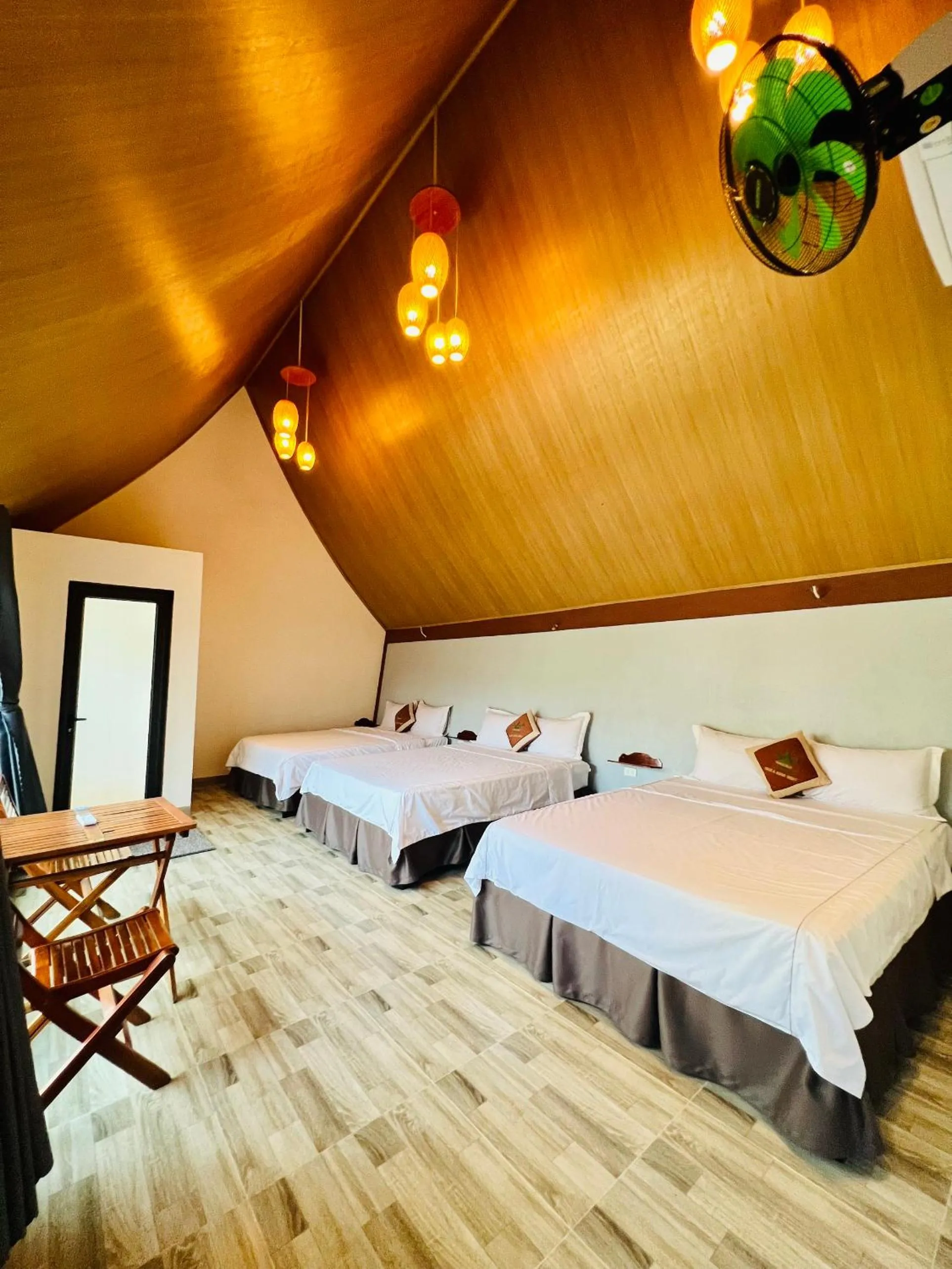Bed in Tropical Valley Homestay - Villas