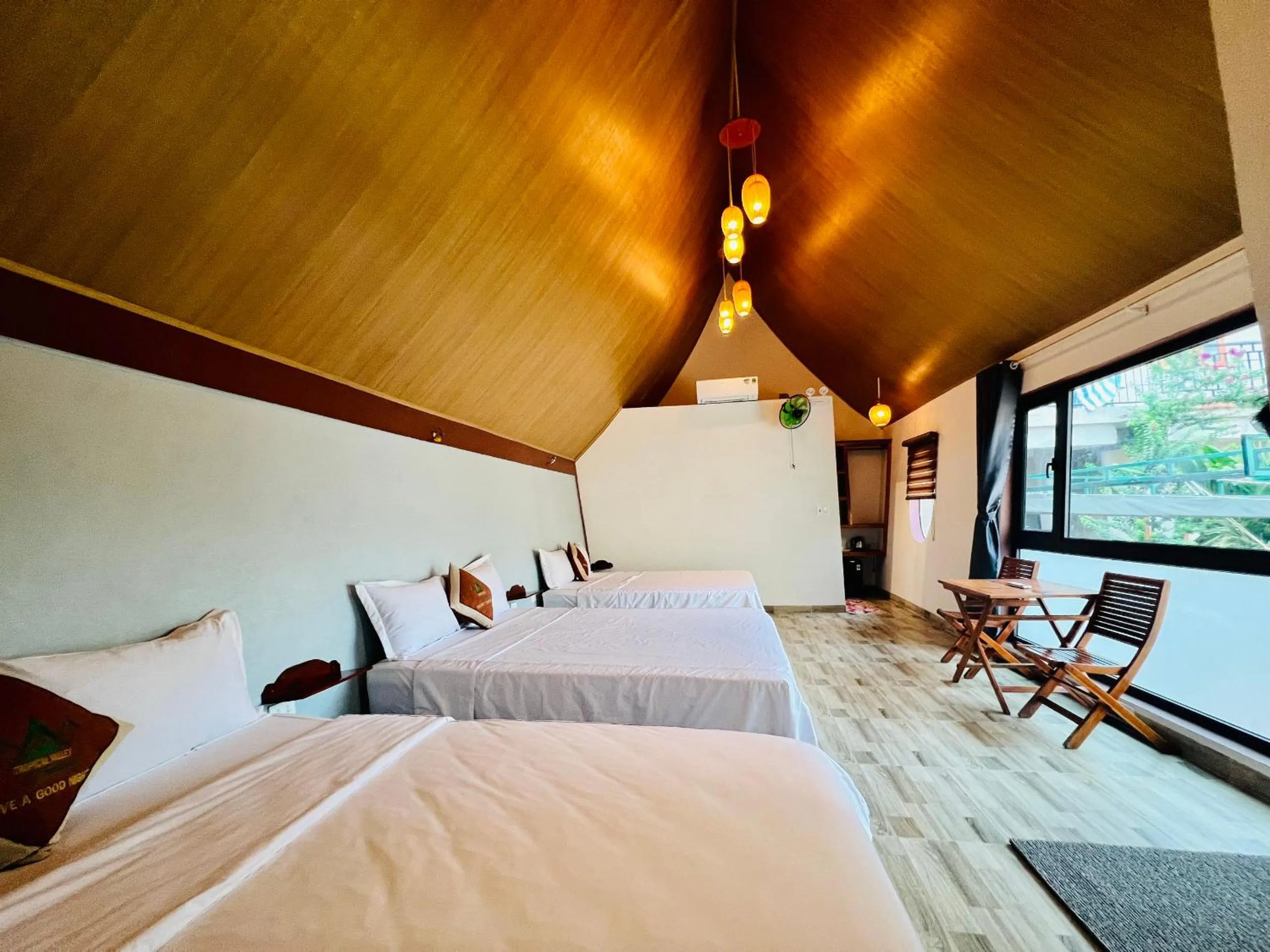Bed in Tropical Valley Homestay - Villas