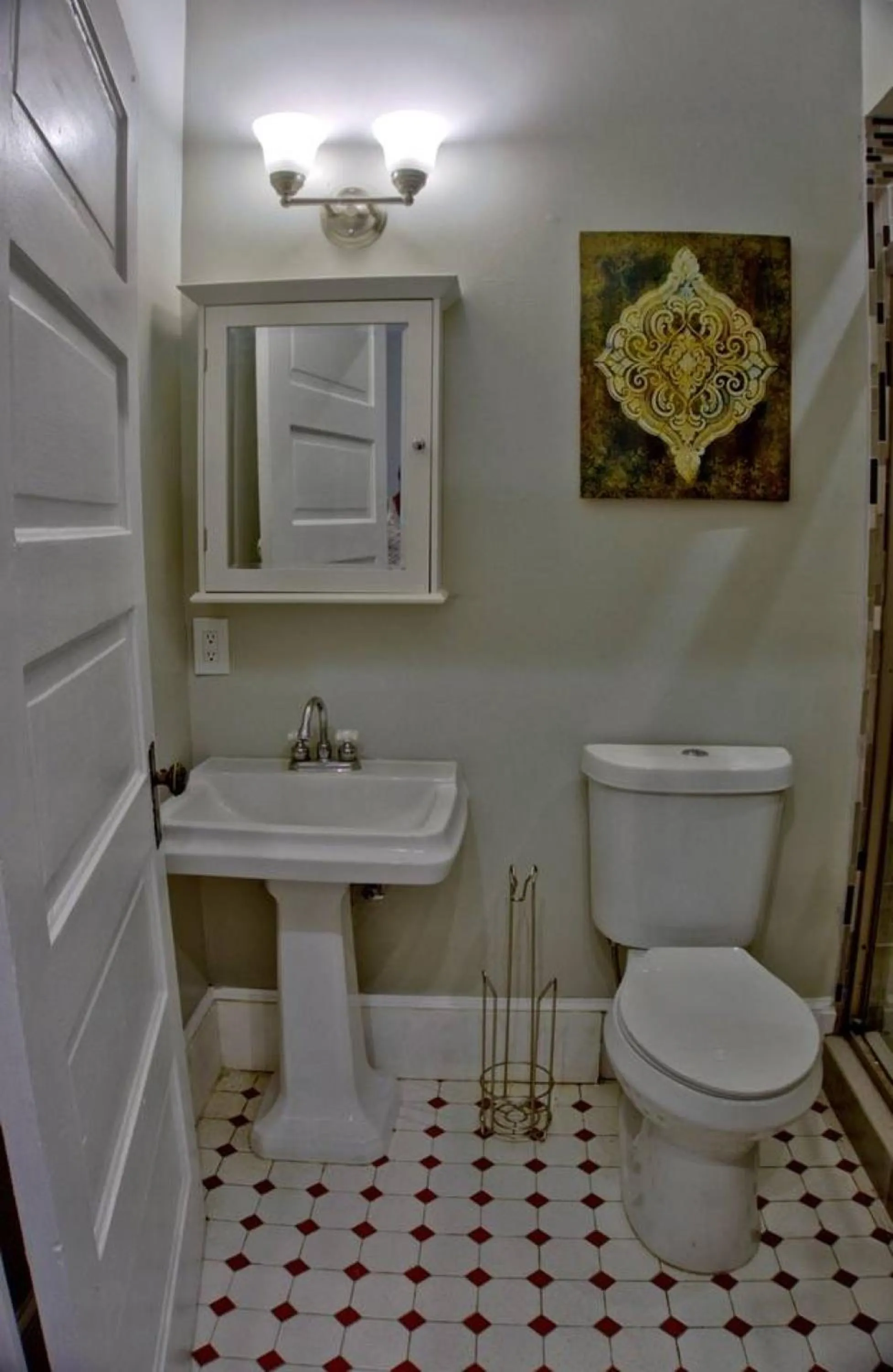 Bathroom in Beautiful 6 Bed, 5 Bath Historic Savannah Home