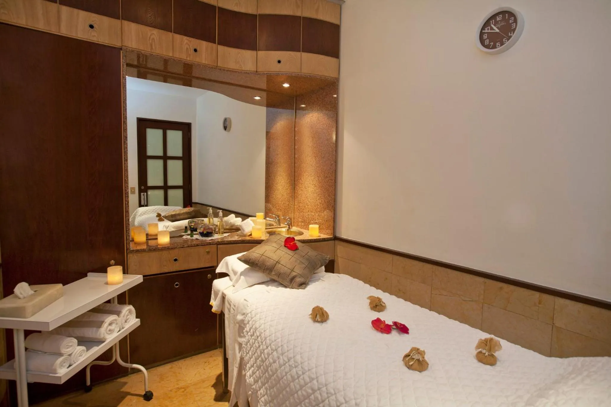 Spa and wellness centre/facilities, Bed in Grand Fiesta Americana Chapultepec