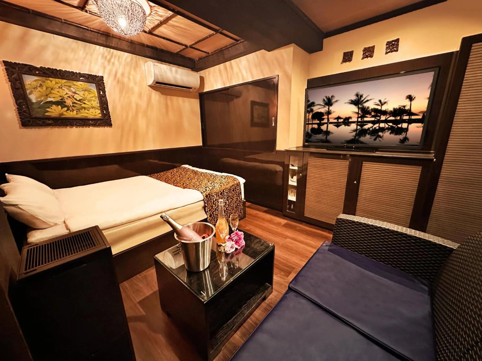 Bed in Hotel Gran Bali Resort