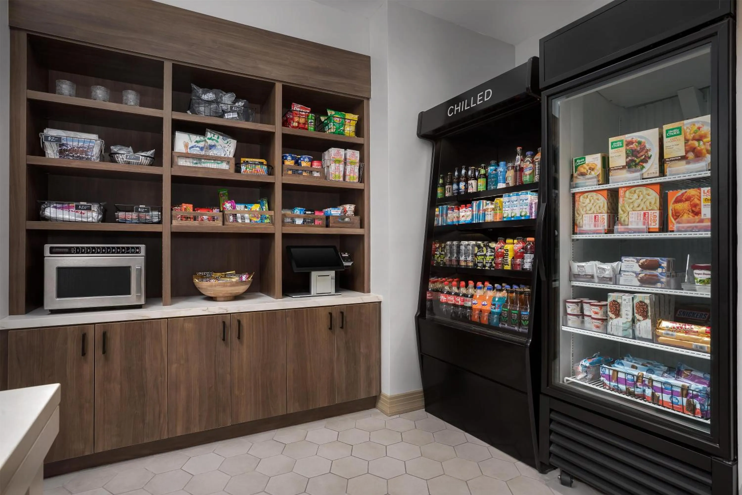 Restaurant/places to eat in Hilton Garden Inn Denver Downtown