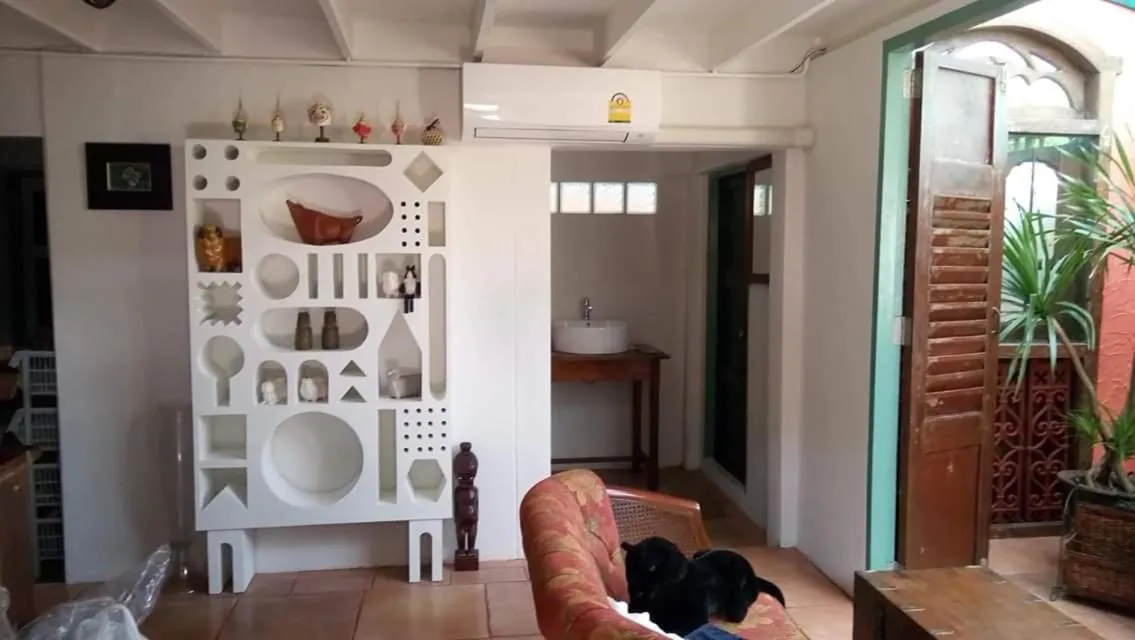 Property building in Pimthong Place