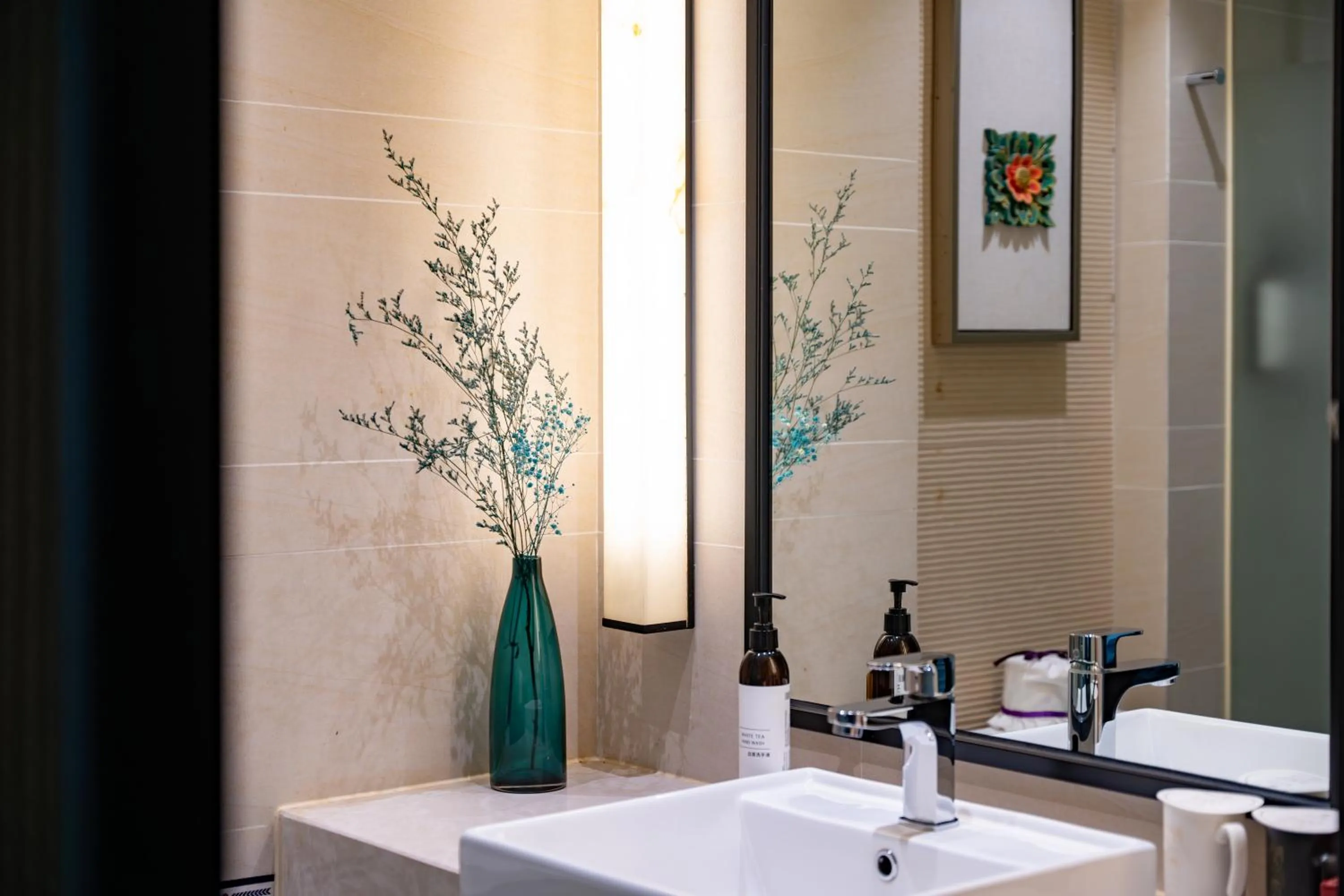 Toilet in SSAW Boutique Hotel Ningbo CBD - Family Friendly & Business Travel