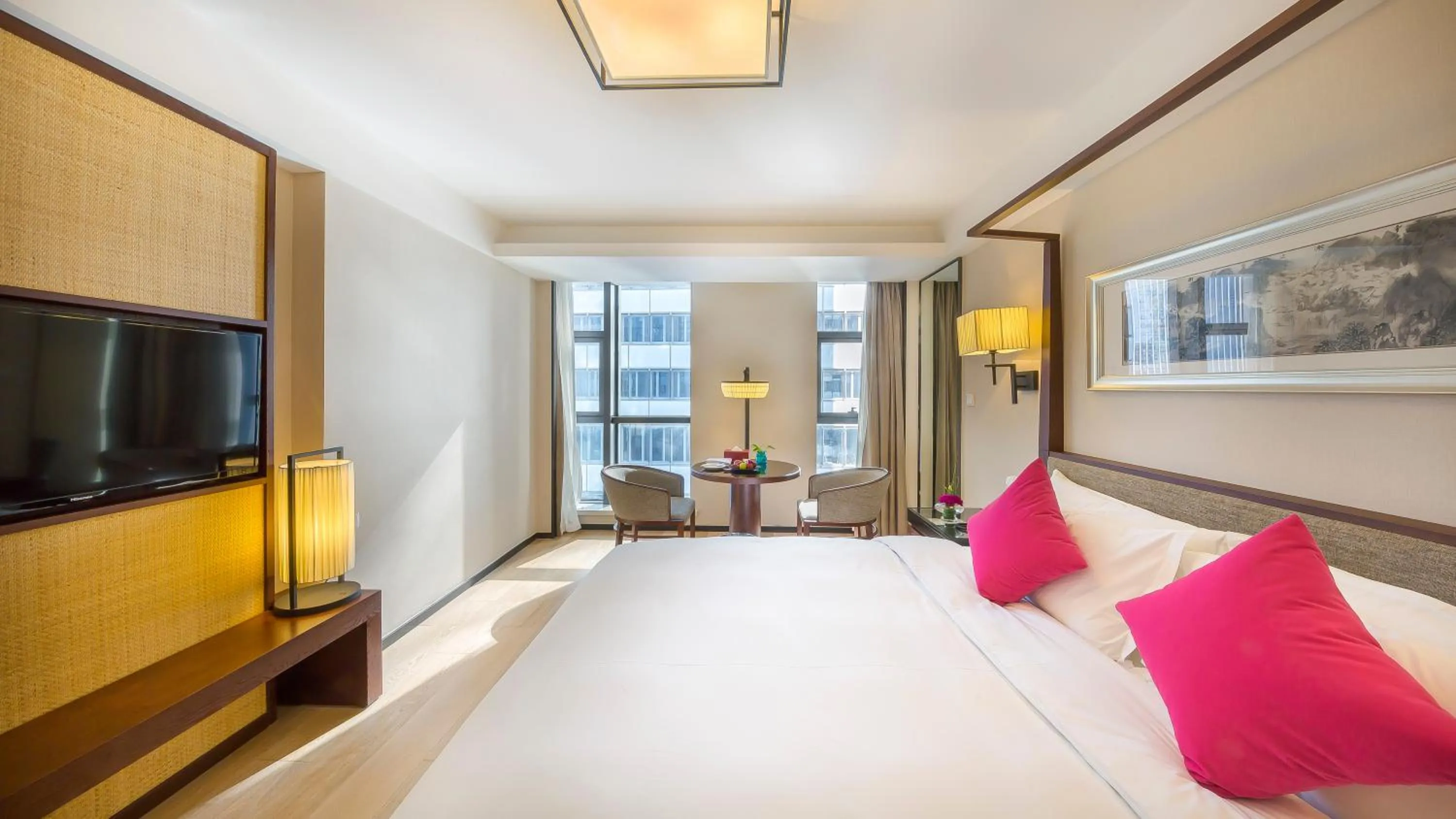 Photo of the whole room, Bed in SSAW Boutique Hotel Ningbo CBD - Family Friendly & Business Travel