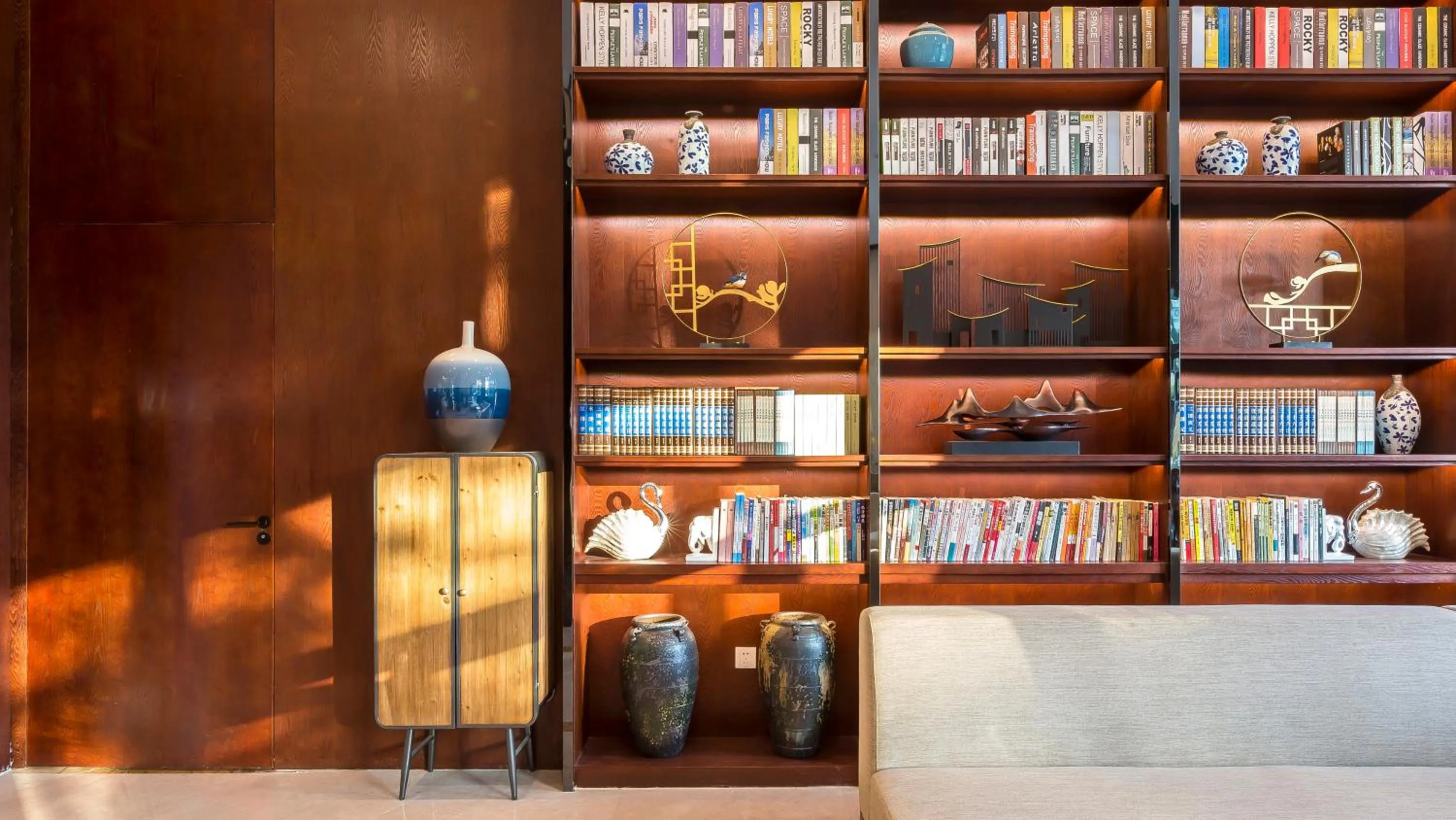 Library in SSAW Boutique Hotel Ningbo CBD - Family Friendly & Business Travel