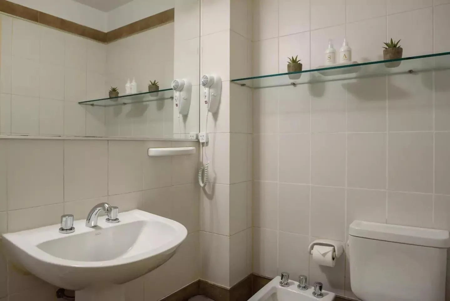 Bathroom in Departamentos Lugar