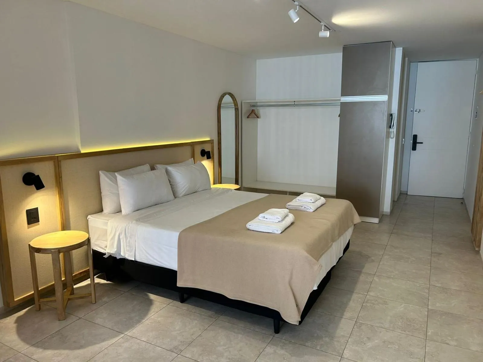 Bedroom, Bed in Departamentos Lugar