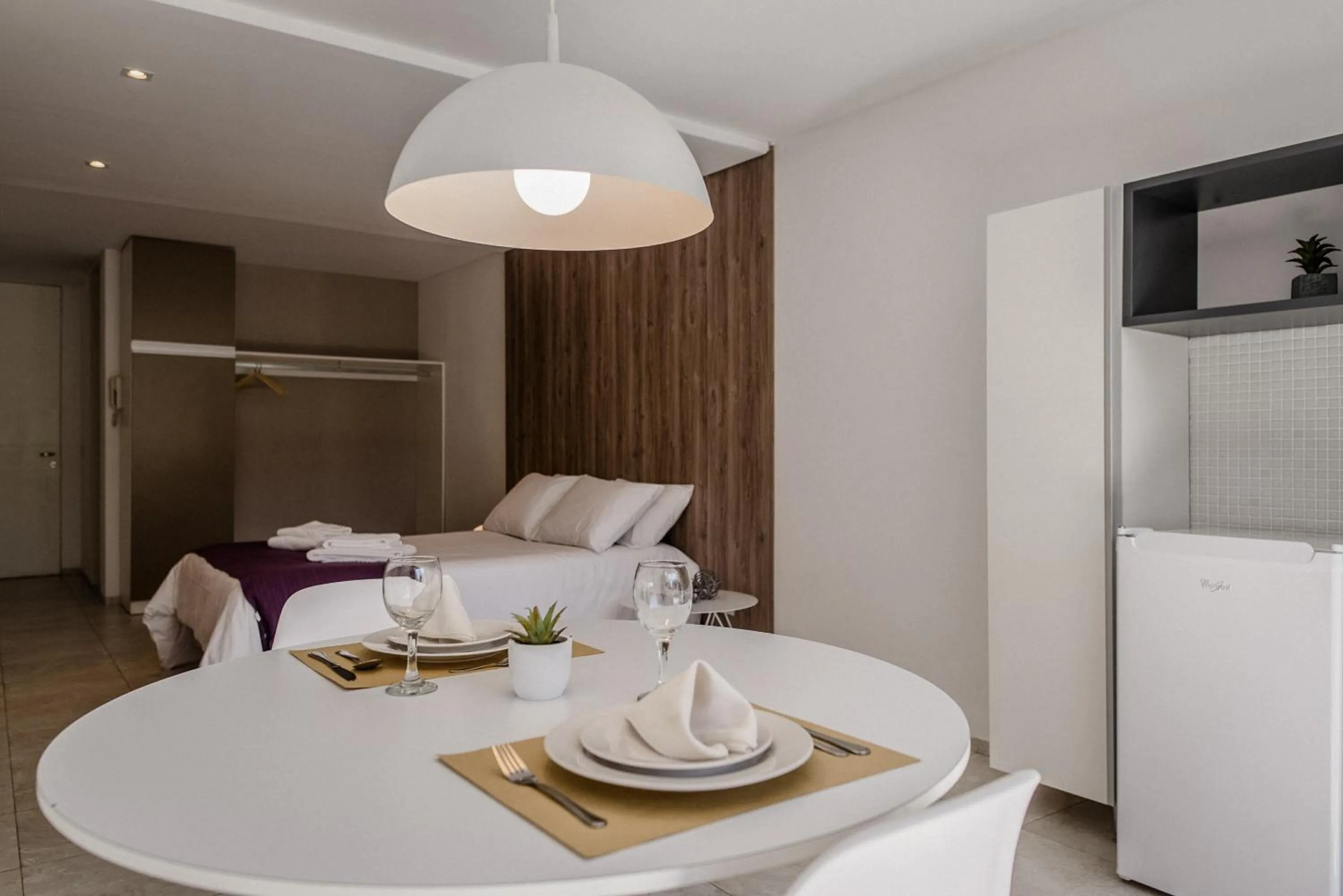 Kitchen or kitchenette, Bed in Departamentos Lugar