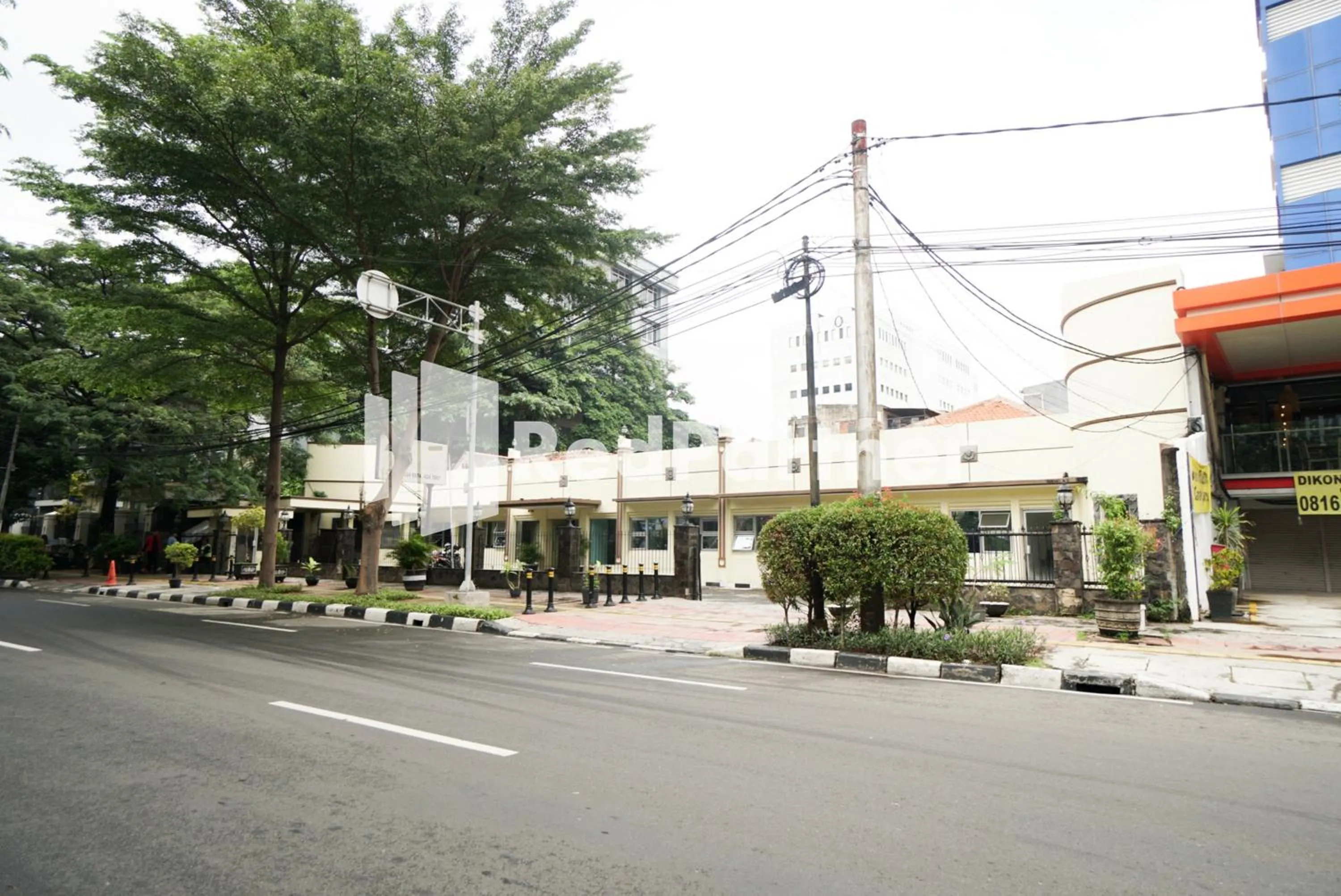 Property building in Hotel Borobudur Kemayoran Syariah Mitra RedDoorz