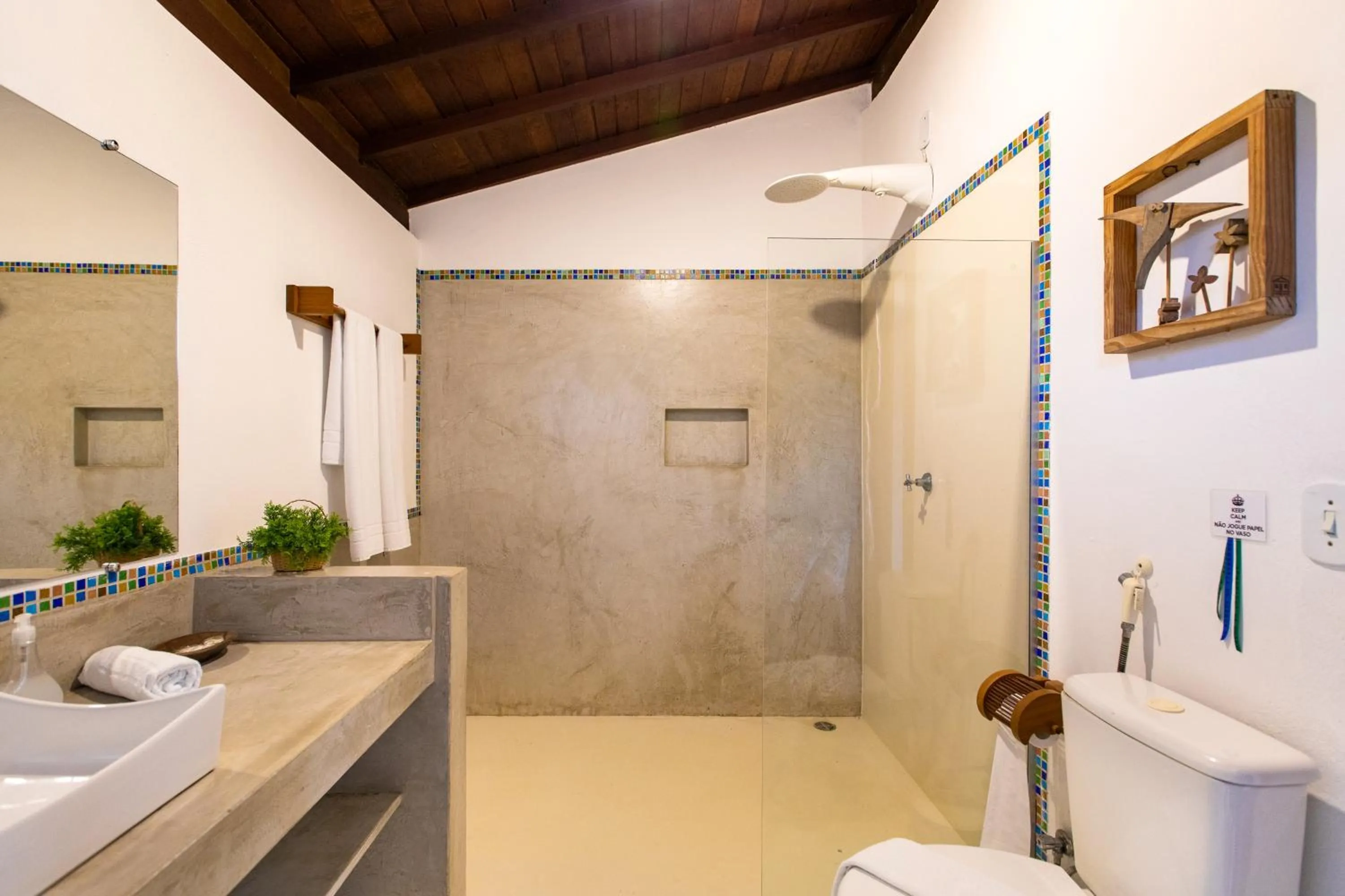 Shower in Pousada Recanto do Arraial