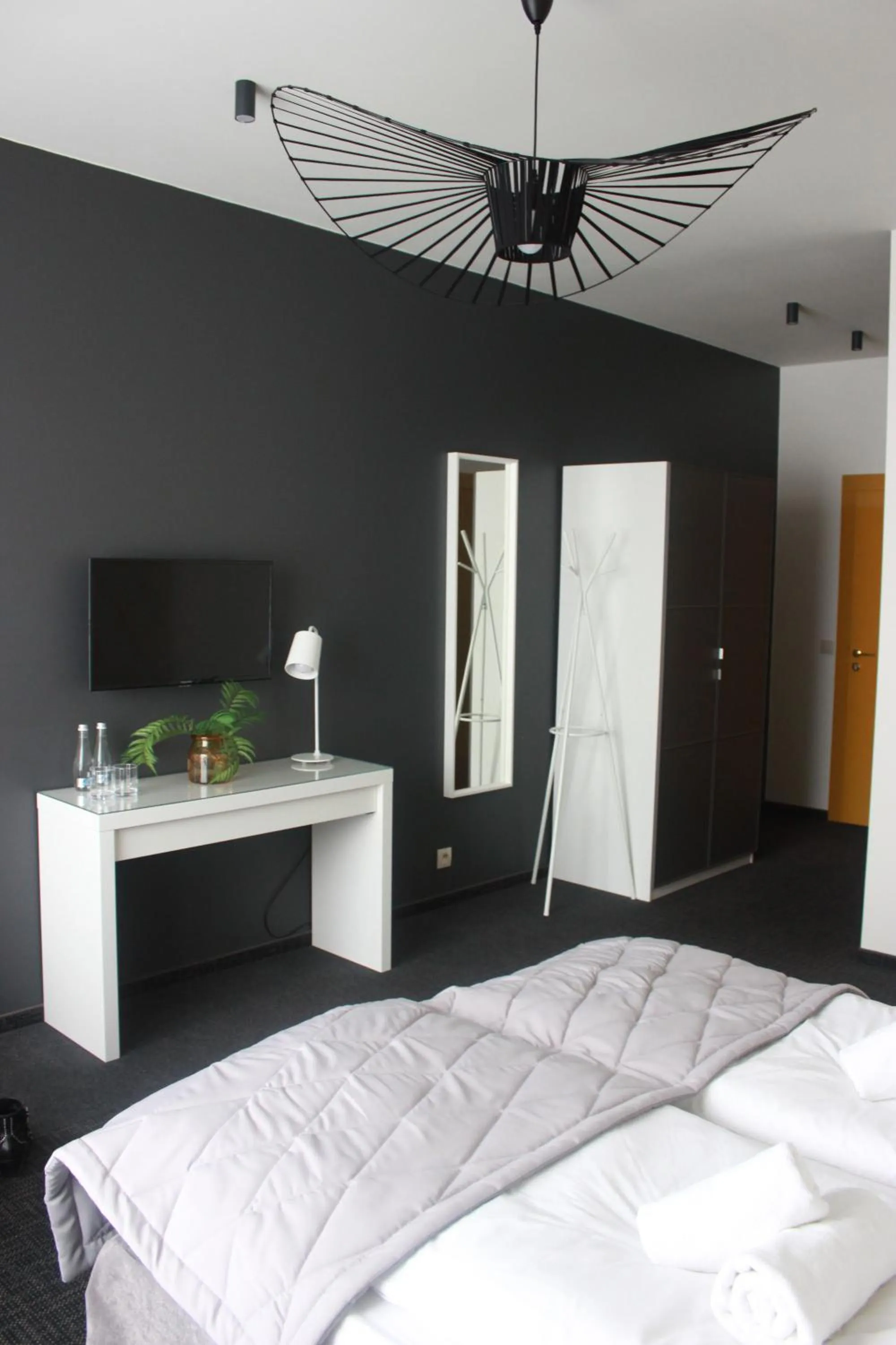 Bed in Arboretum Hotel