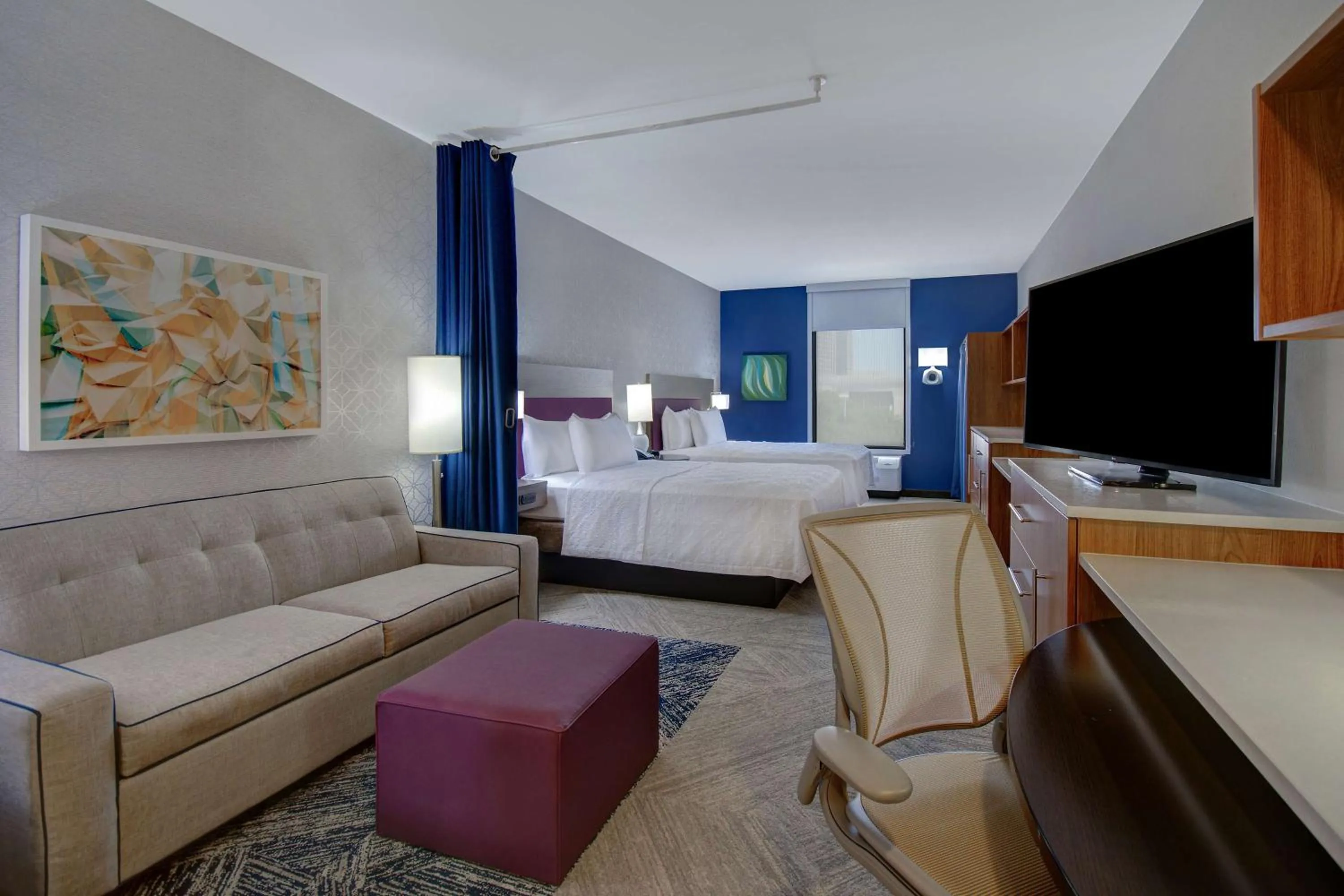 Bedroom, Bed in Home2 Suites Dallas-Frisco