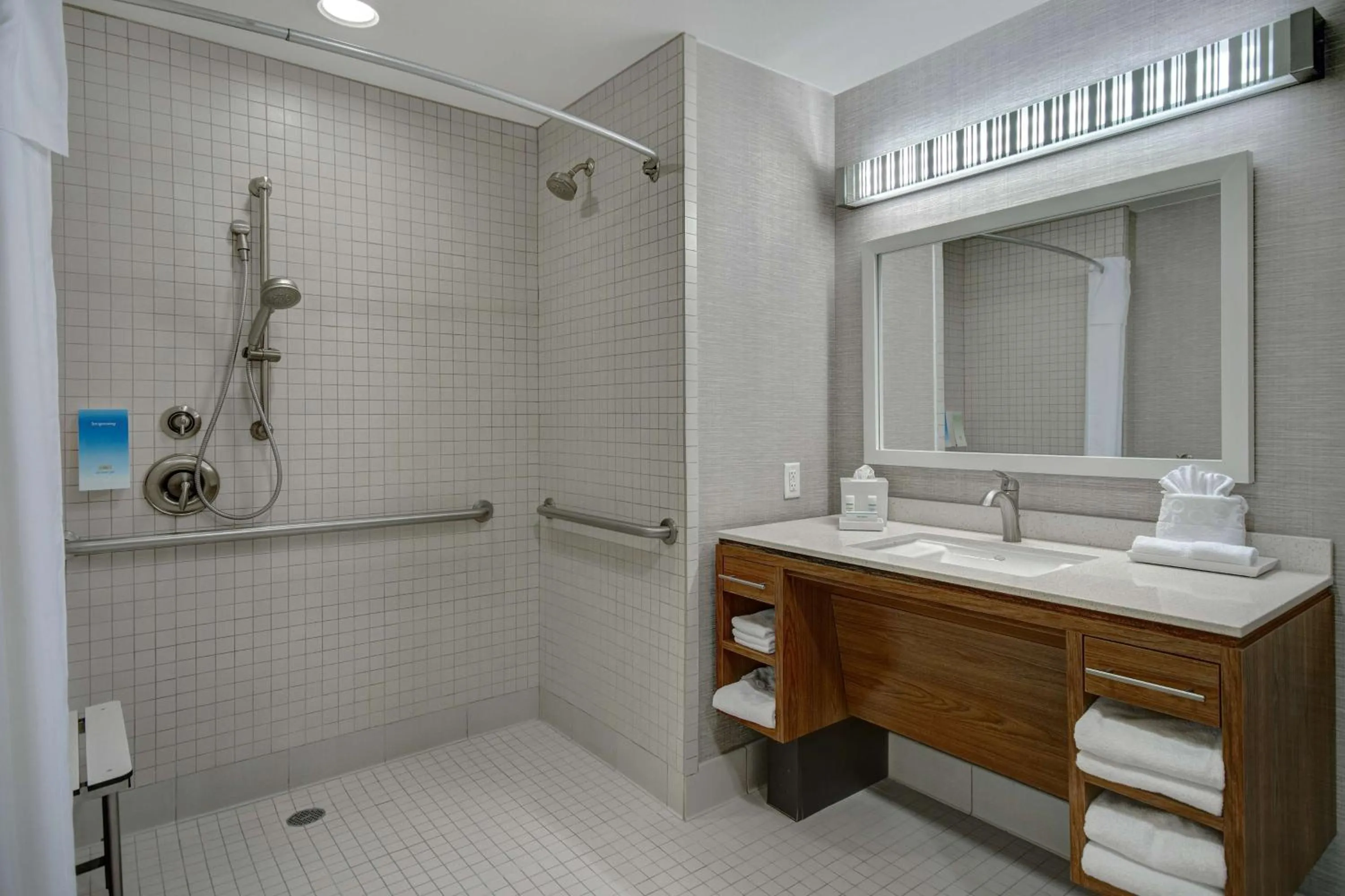 Bathroom in Home2 Suites Dallas-Frisco