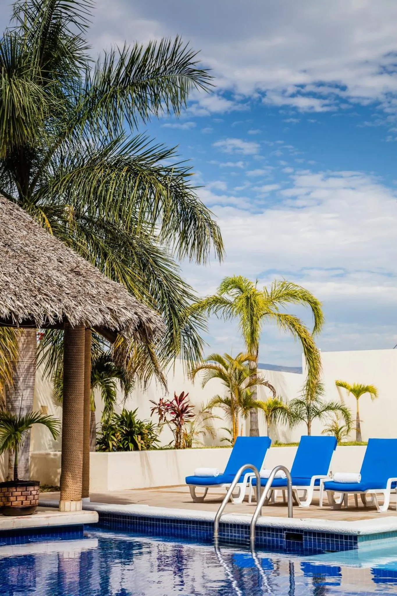 Swimming pool in Fiesta Inn Tuxtla Gutierrez