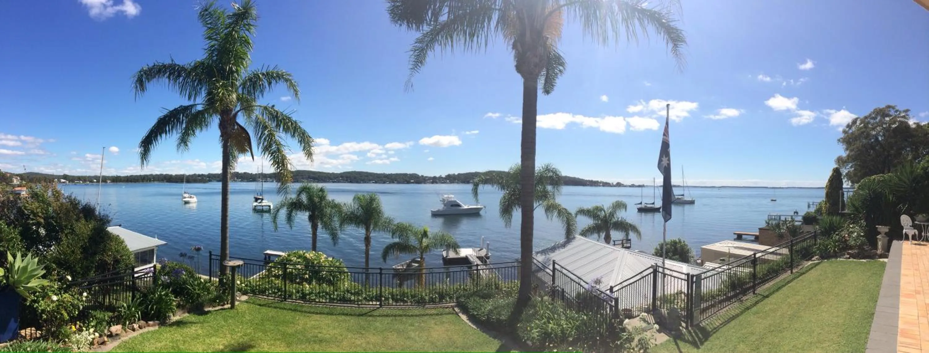 Lake view in Overnight Reflections B&B