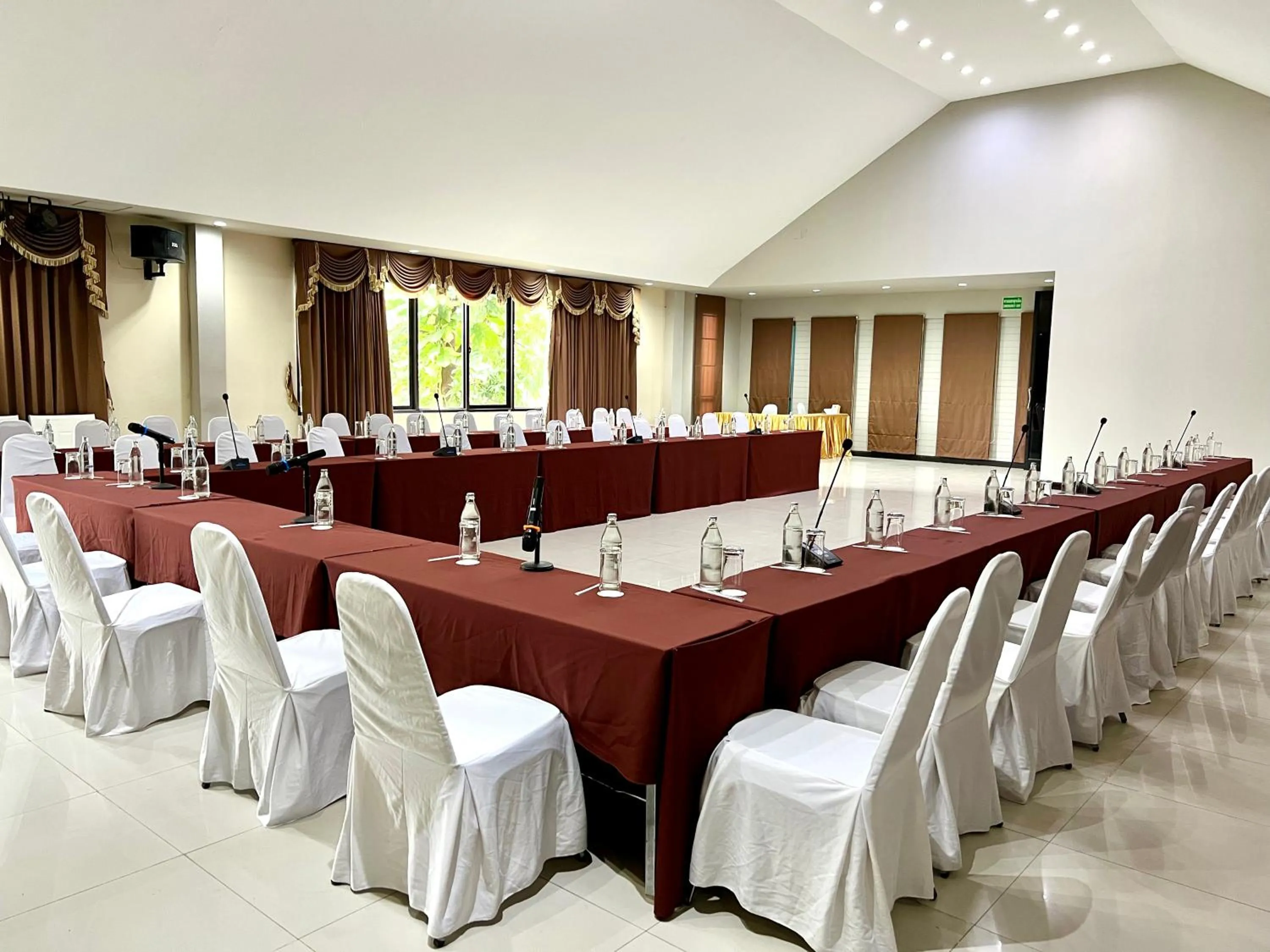 Meeting/conference room in Hotel La Villa Khon Kaen