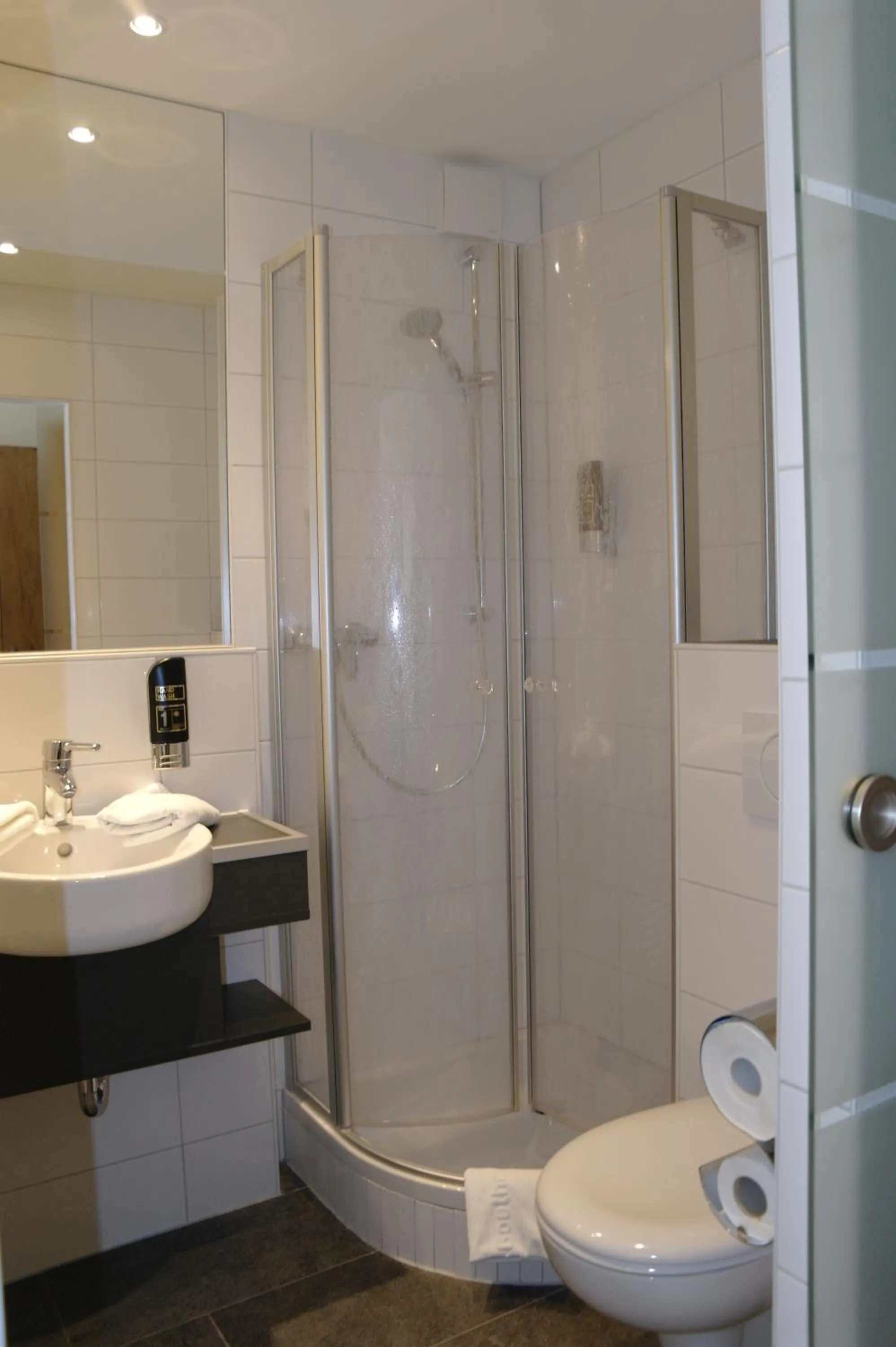 Bathroom in Gästehaus Goethe