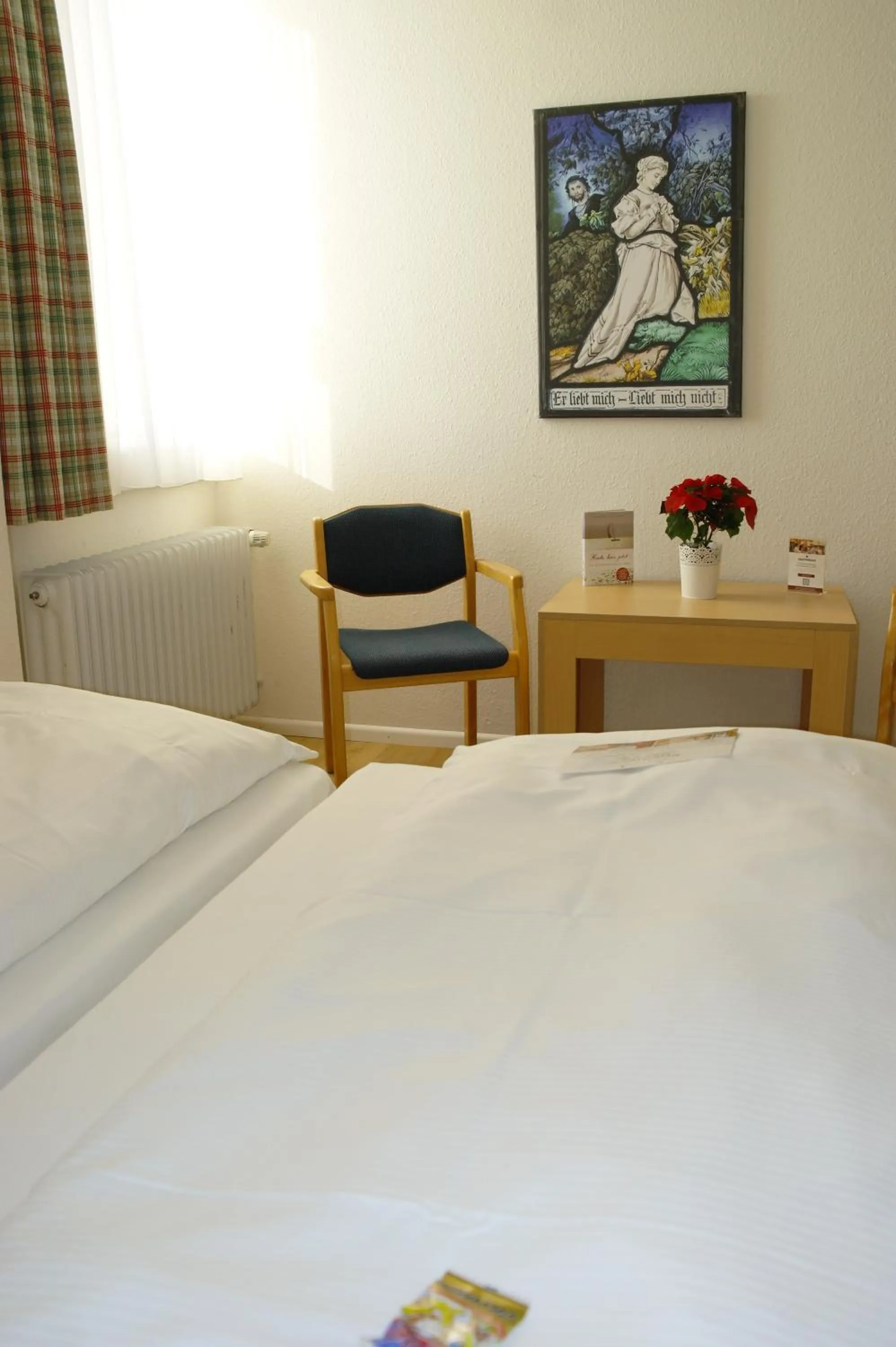 Bed in Gästehaus Goethe