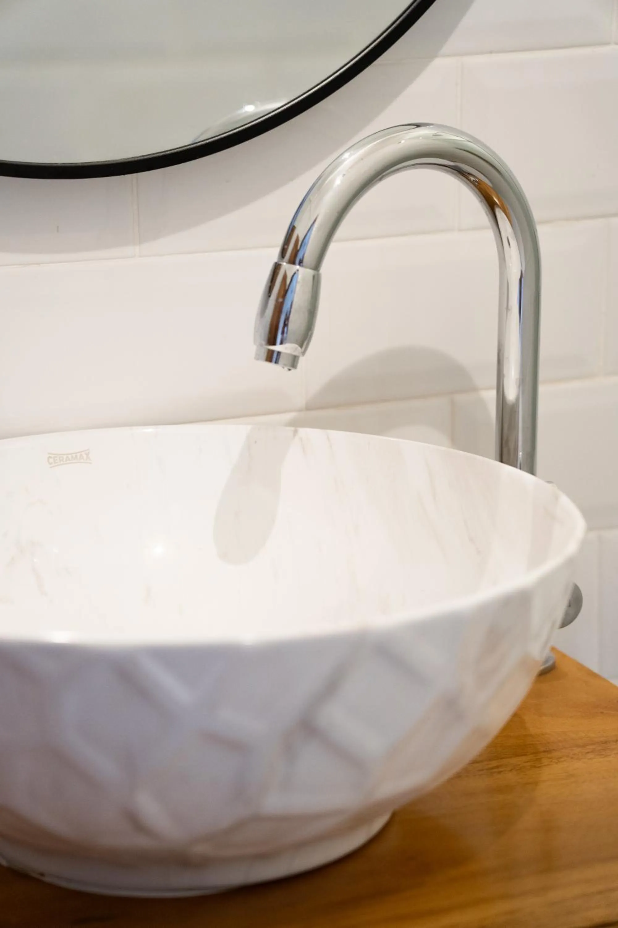 Toilet in Gili Divers Hotel