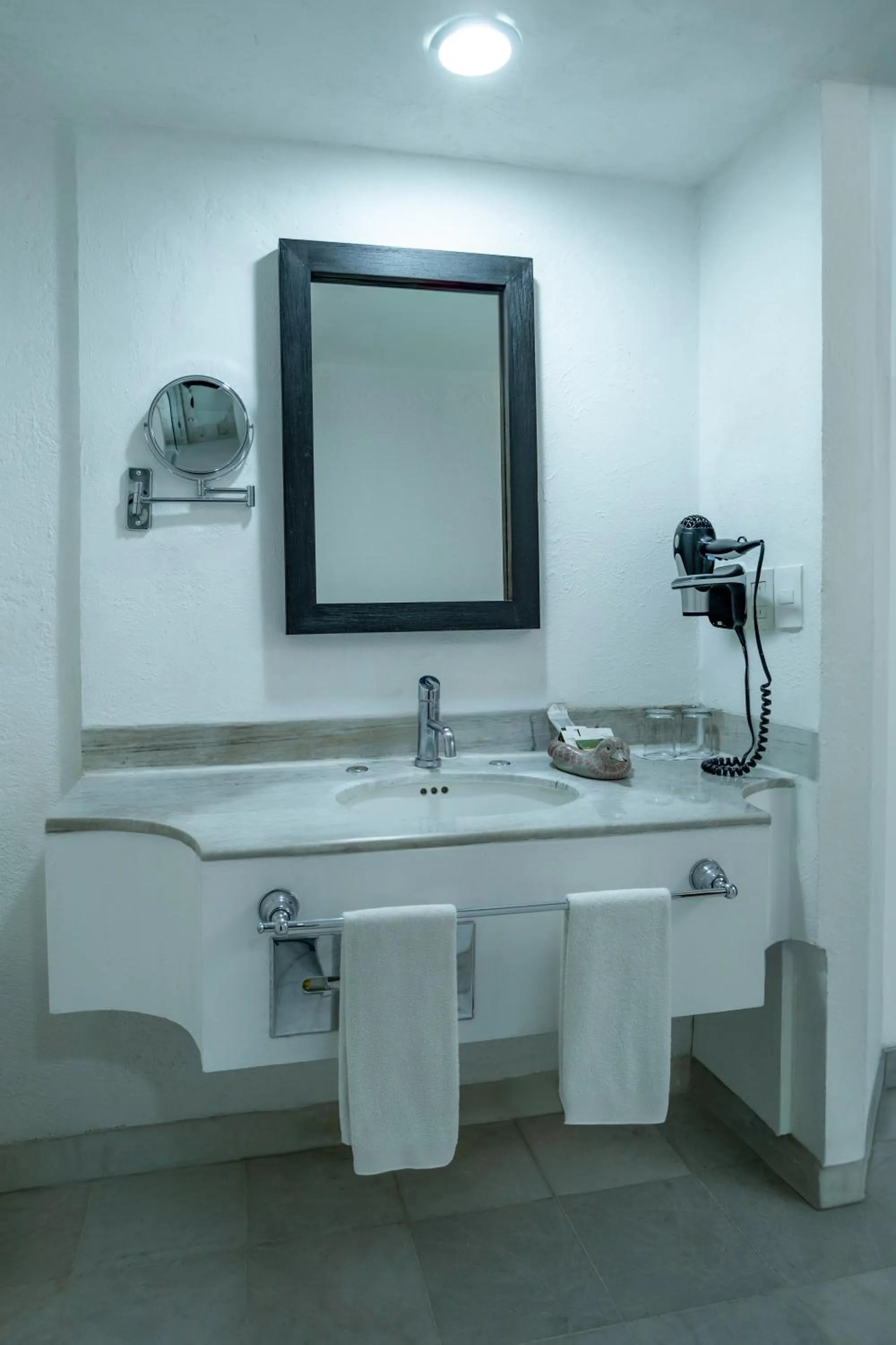 Bathroom in Barceló Ixtapa - All Inclusive