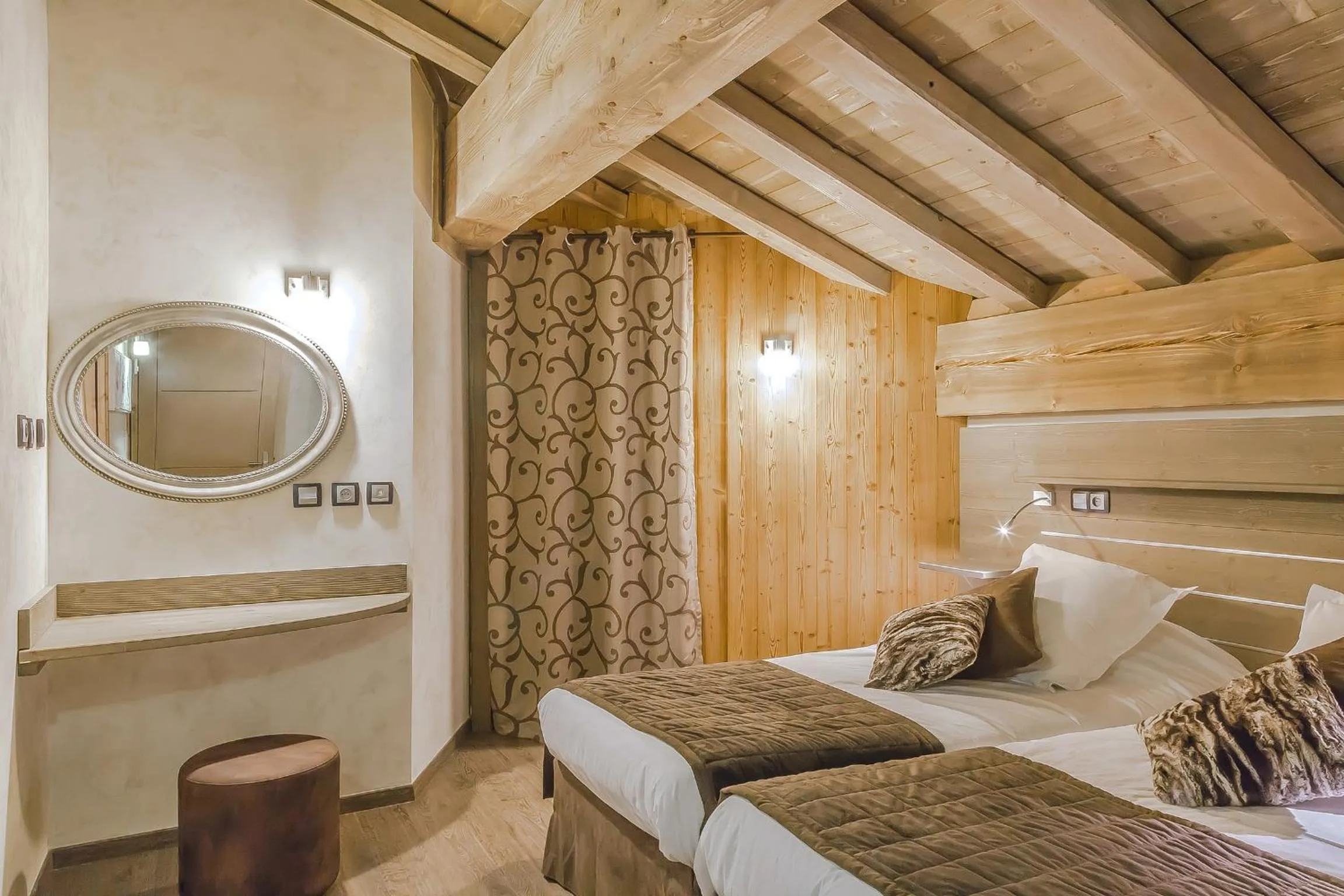 Photo of the whole room, Bed in Résidence Les Balcons Platinium Val Thorens