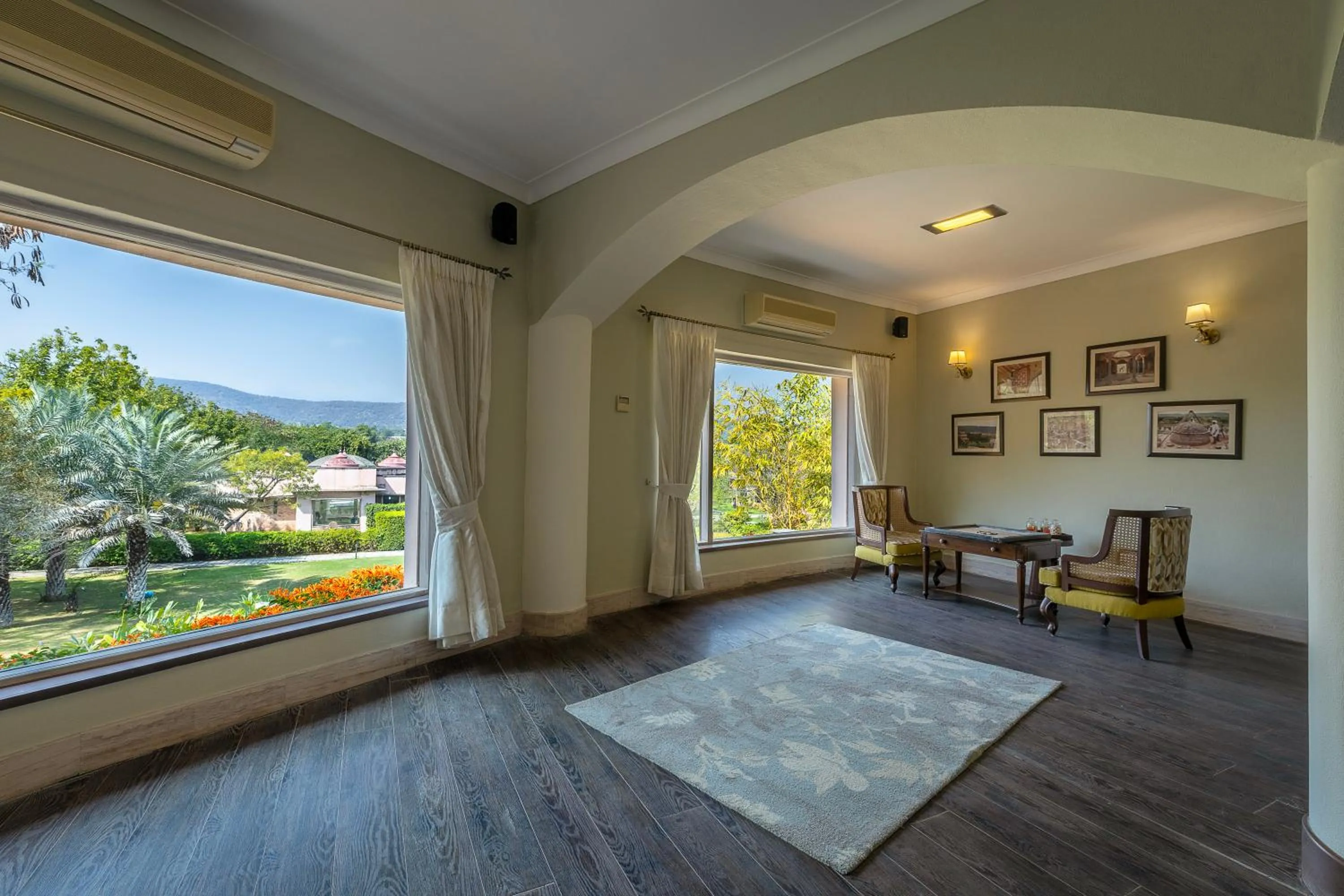 Lounge or bar in Tree of Life Resort & Spa Jaipur