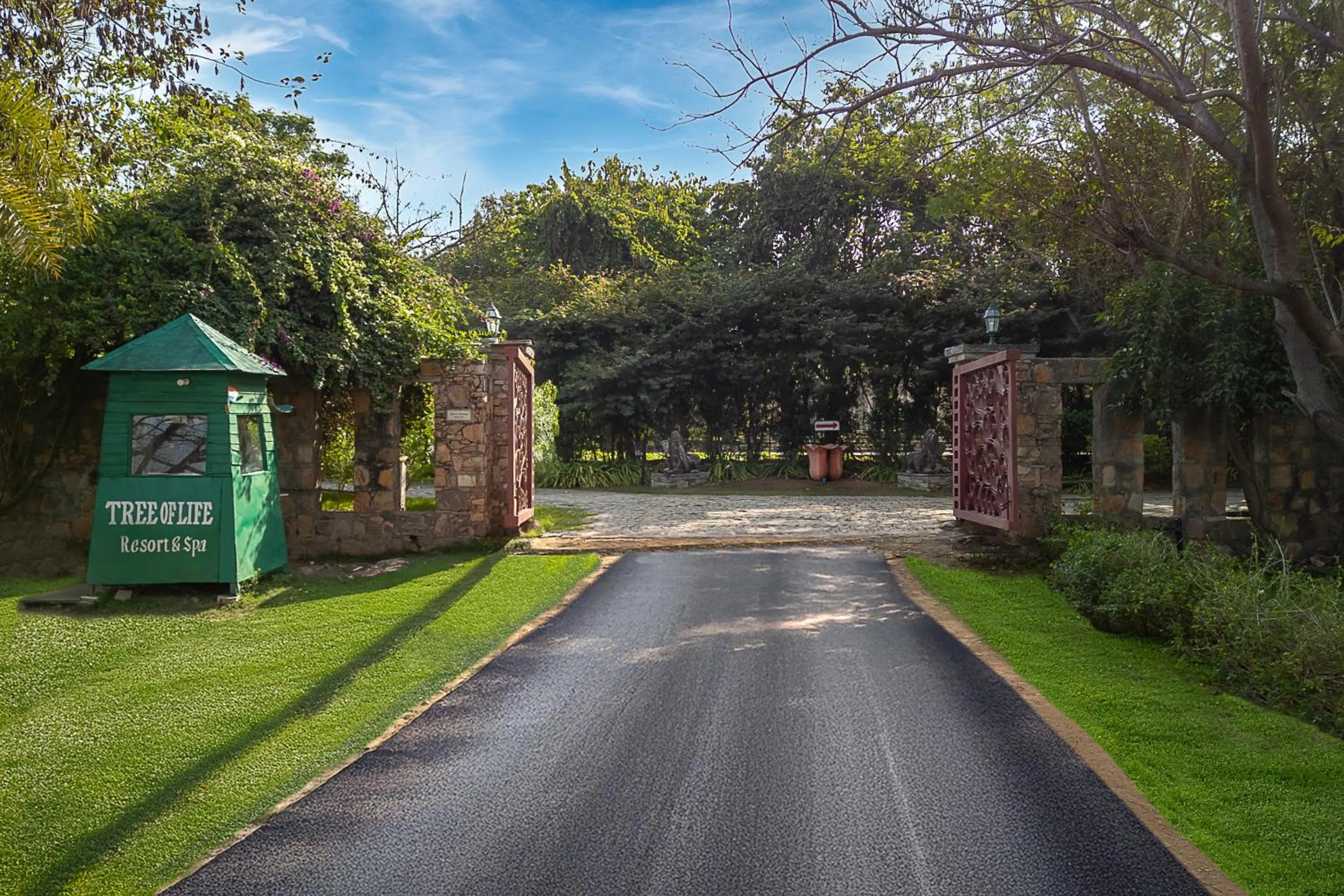 Facade/entrance in Tree of Life Resort & Spa Jaipur