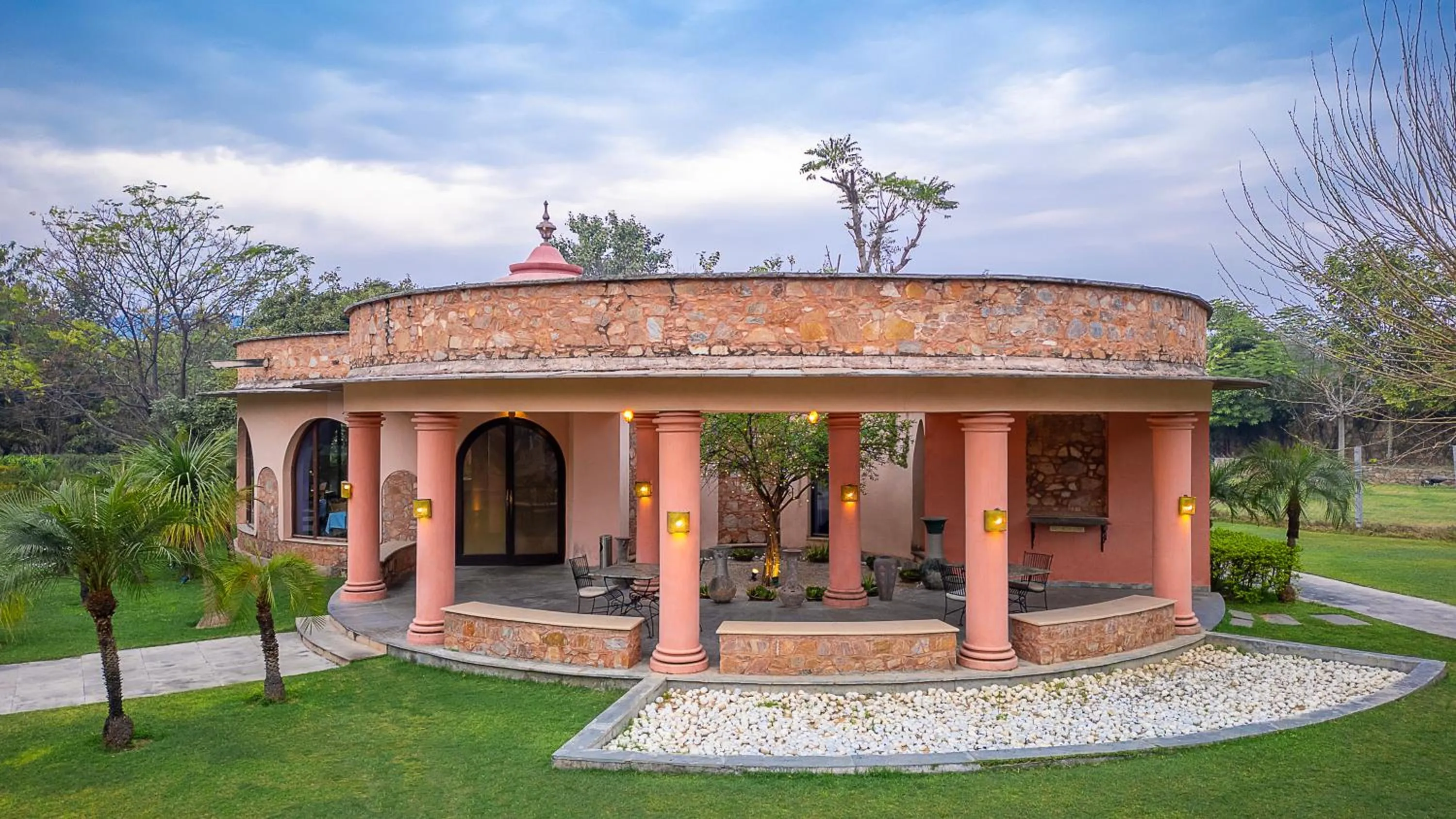 Restaurant/places to eat in Tree of Life Resort & Spa Jaipur