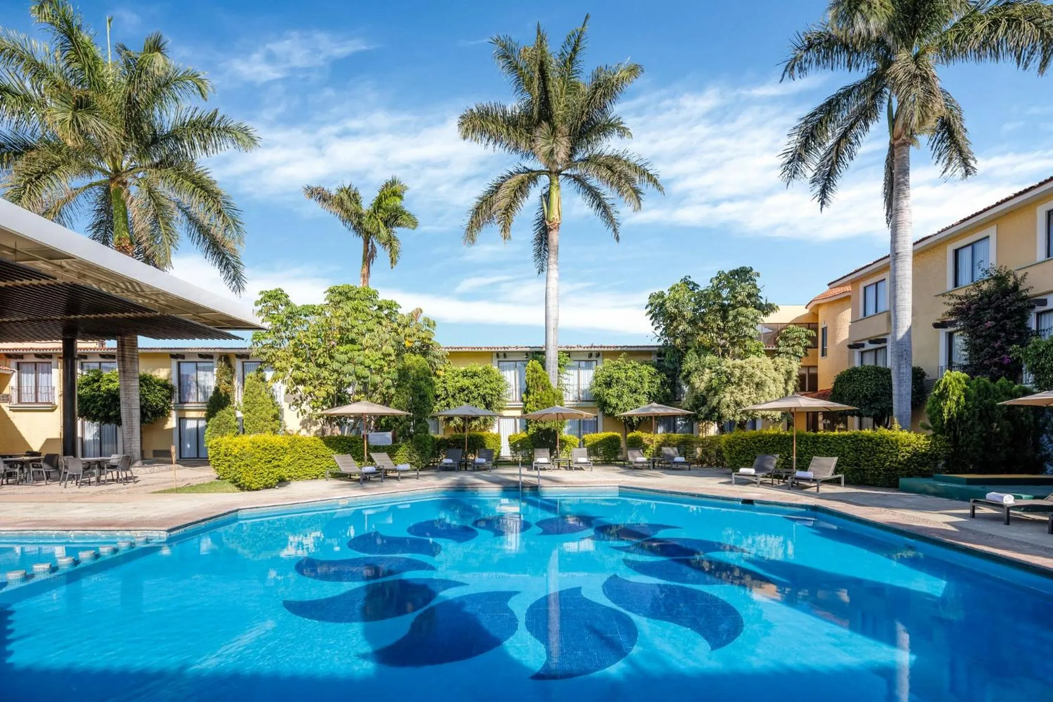 Swimming pool in Fiesta Inn Oaxaca