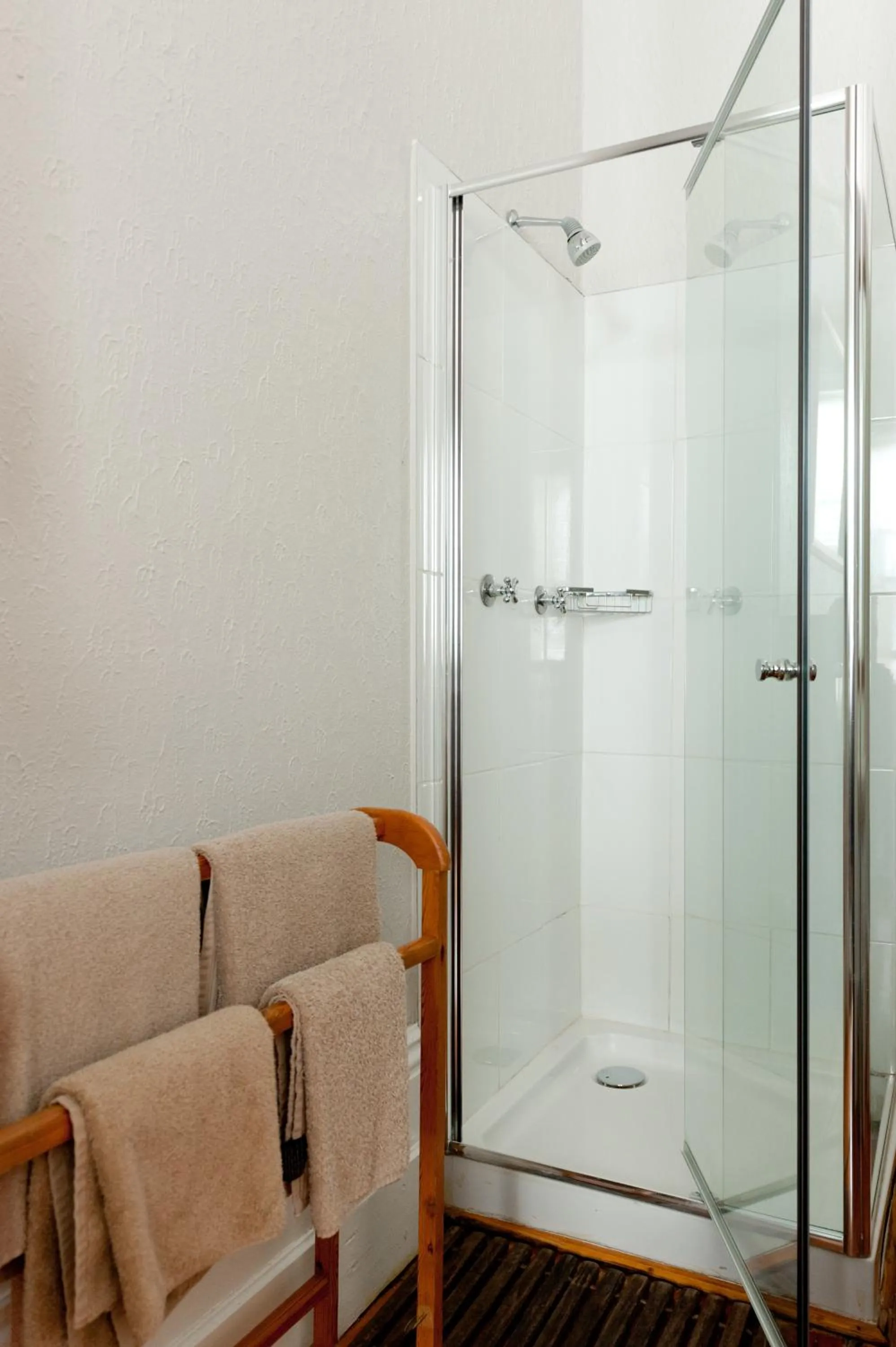 Shower in Ashanti Gardens Guesthouse