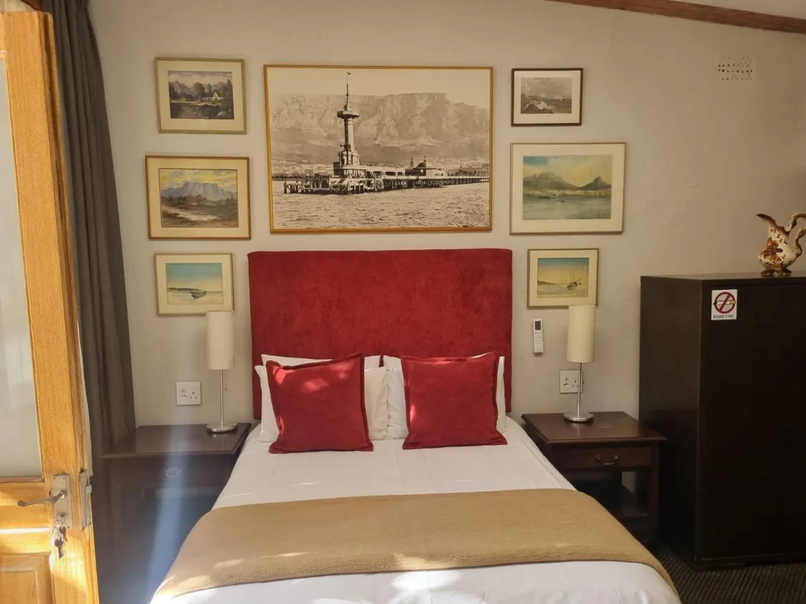 Bed in Ashanti Gardens Guesthouse