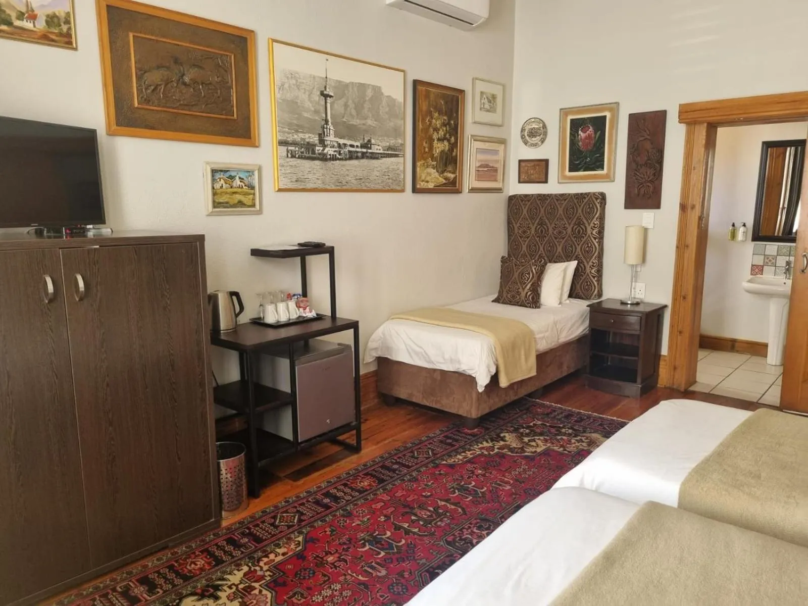 Bed in Ashanti Gardens Guesthouse