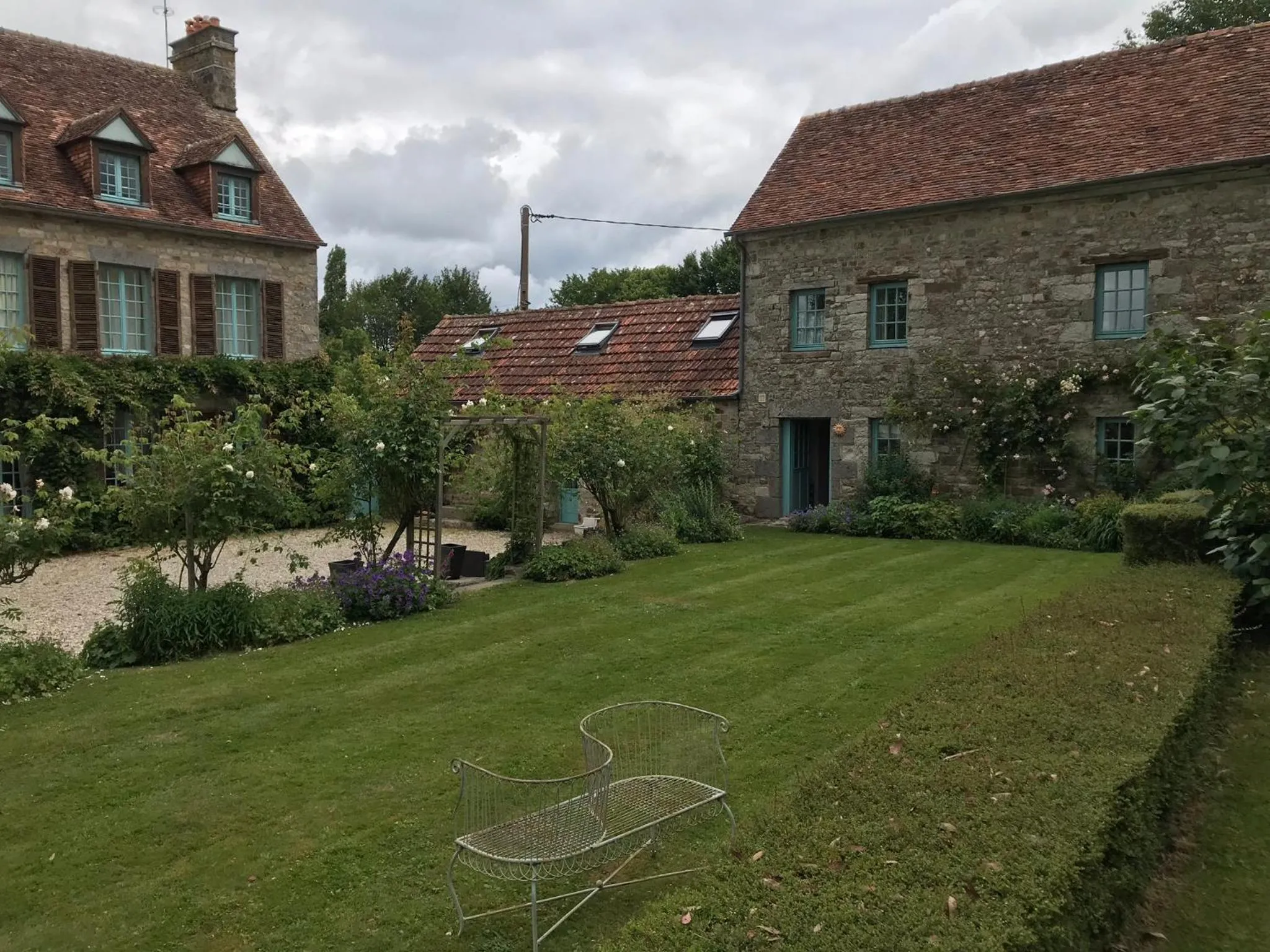 Cottage in Chambres d'Hôtes Belle Vallee
