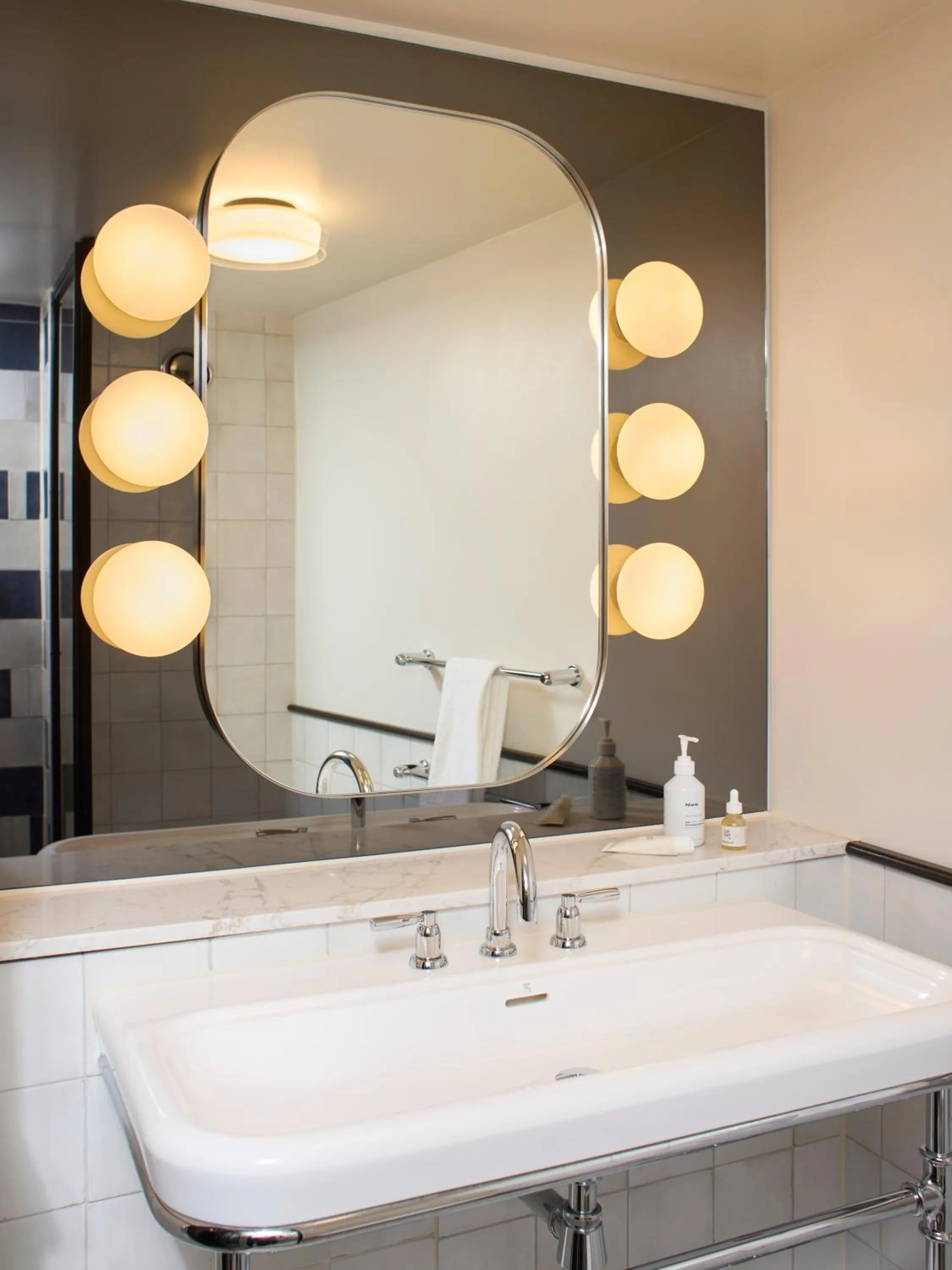 Bathroom in The Hoxton, Shoreditch