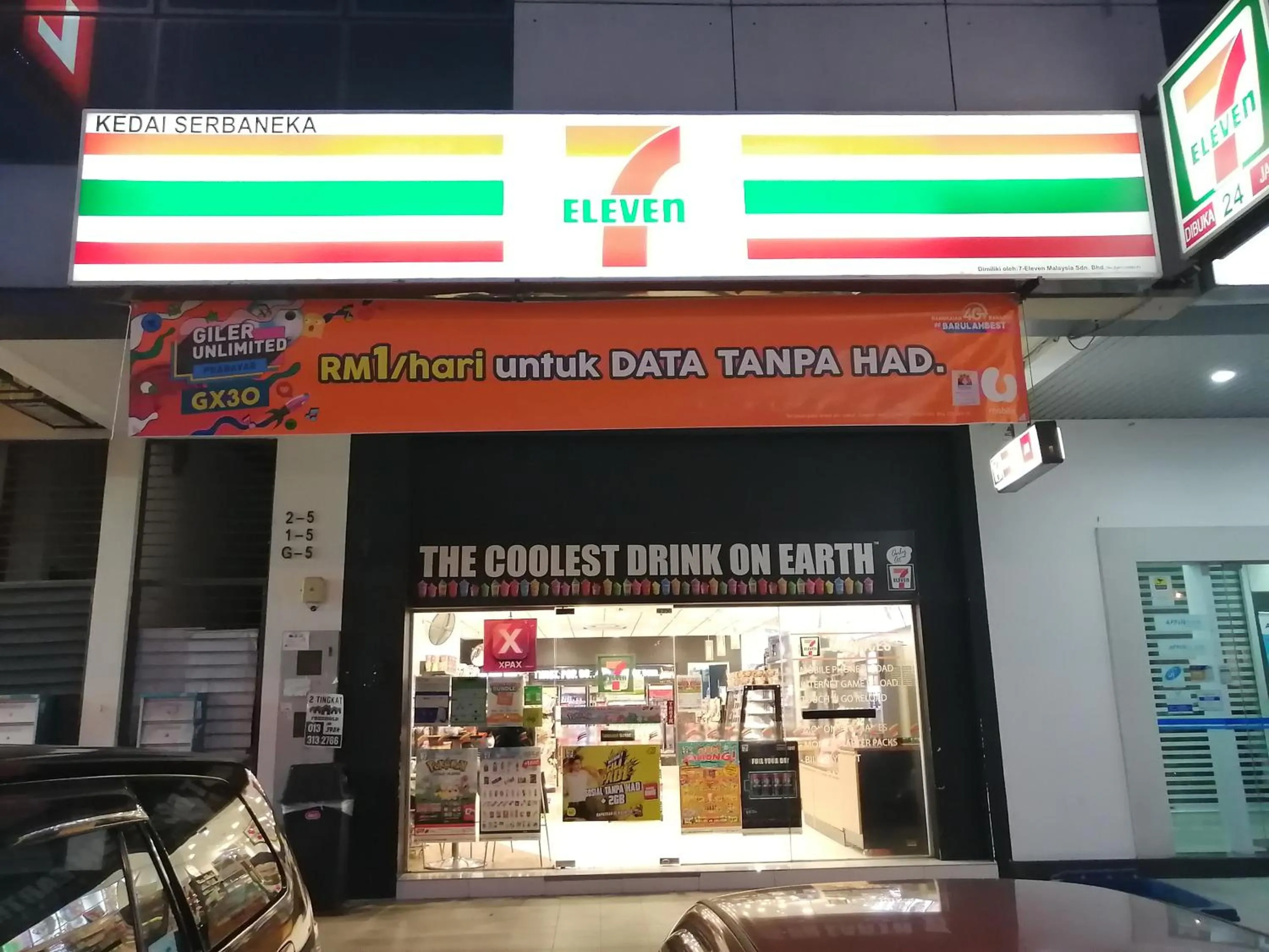 Shopping Area in Hotel Victory Inn KLIA and KLIA 2