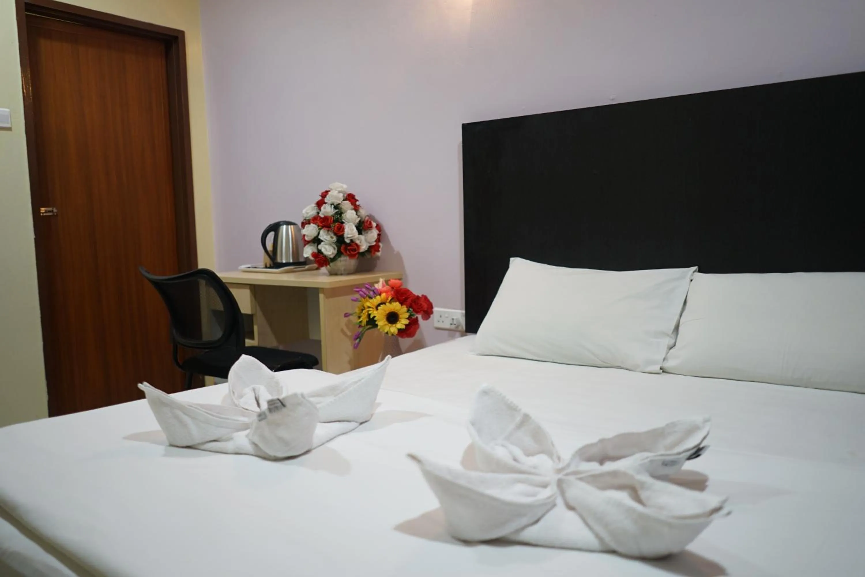 Bed in Hotel Victory Inn KLIA and KLIA 2