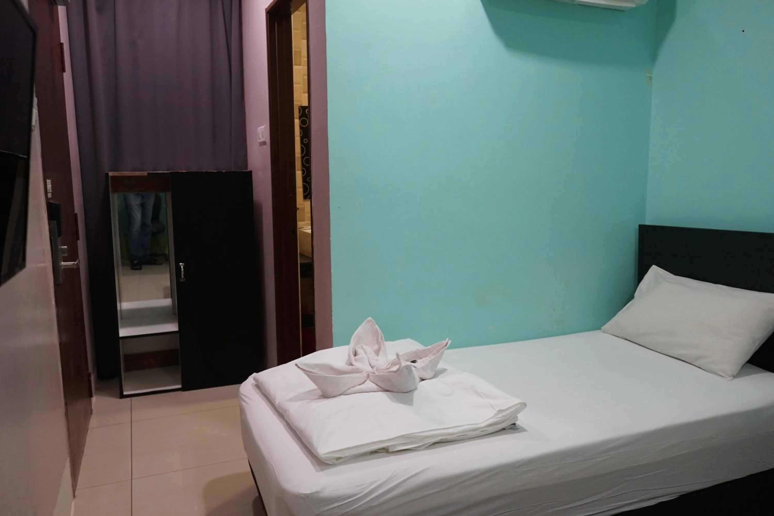 Bed in Hotel Victory Inn KLIA and KLIA 2