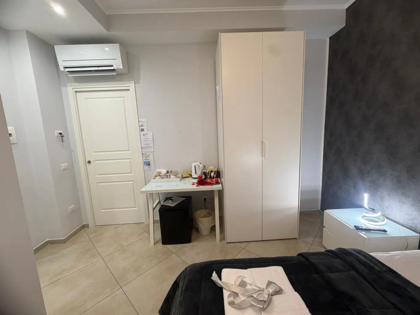 Bed in B&B Pompei Olympus