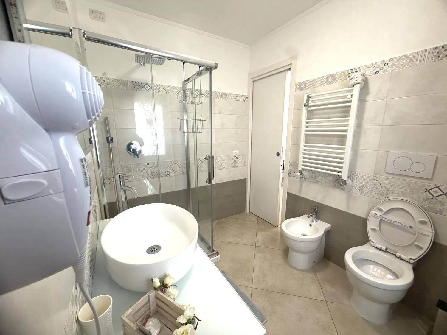 Shower in B&B Pompei Olympus