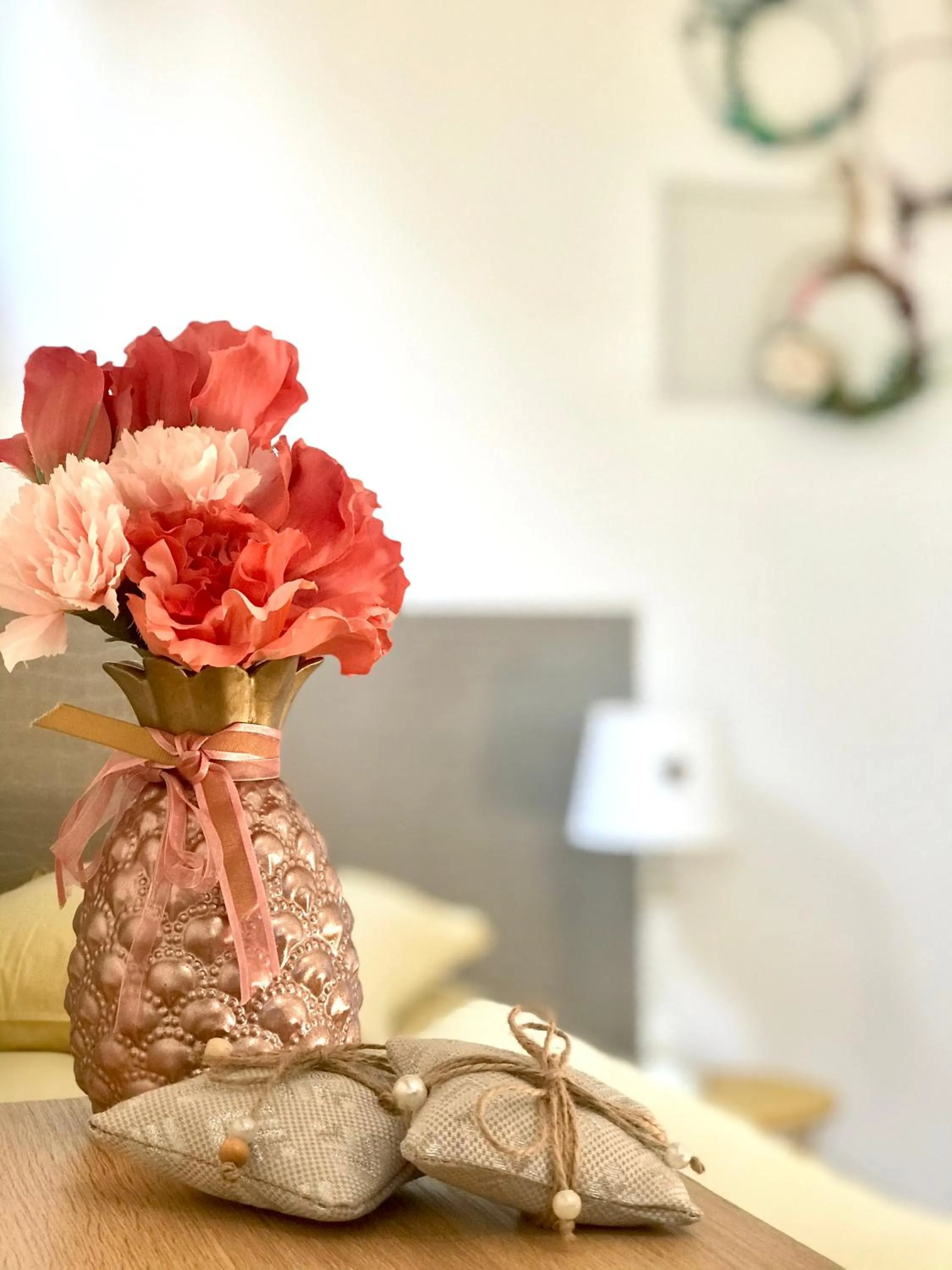 Decorative detail in Atelier des Vidaux