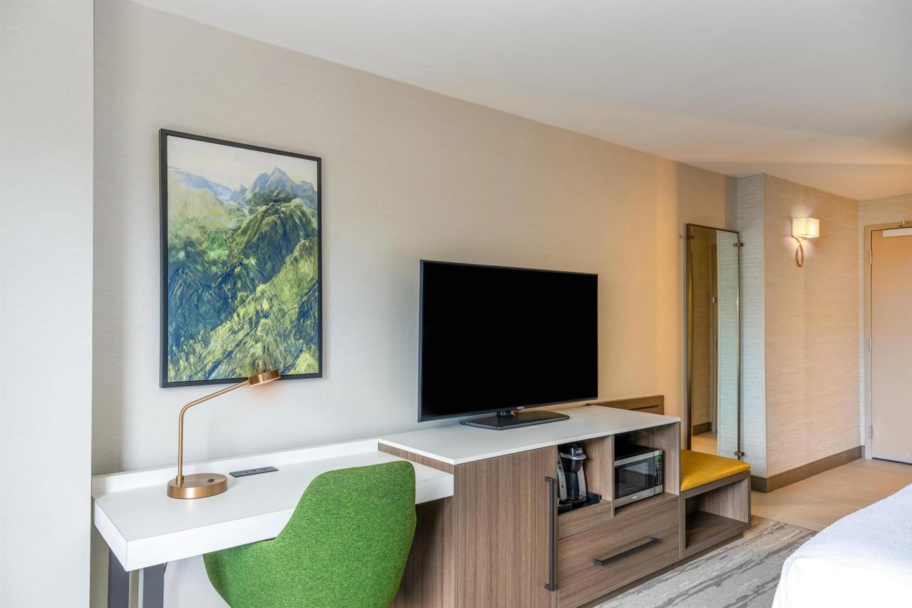 Bedroom in Hilton Garden Inn Denver Tech Center