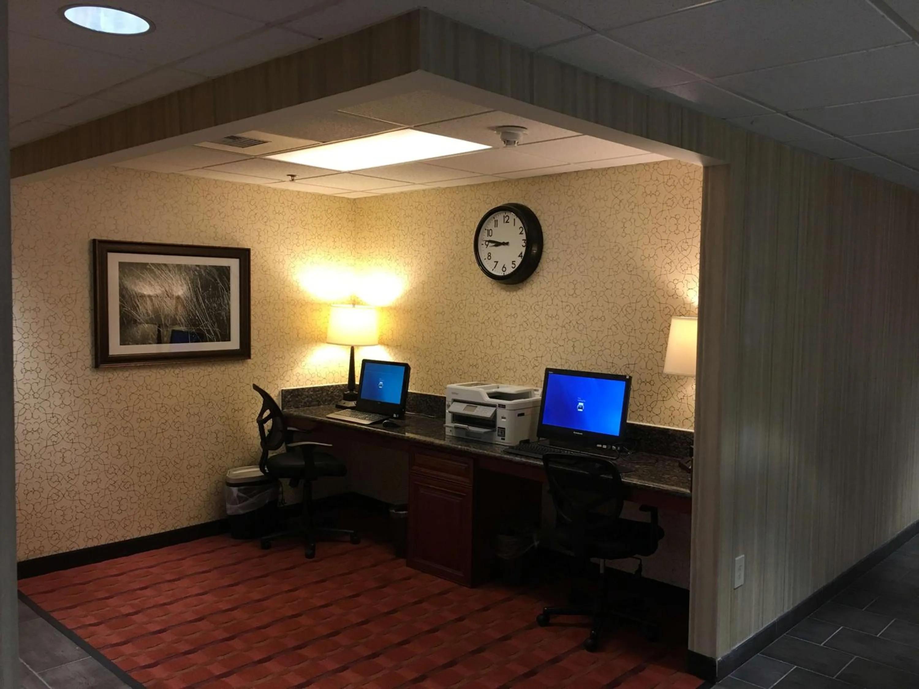 Business facilities in Best Western Plus Arrowhead Hotel