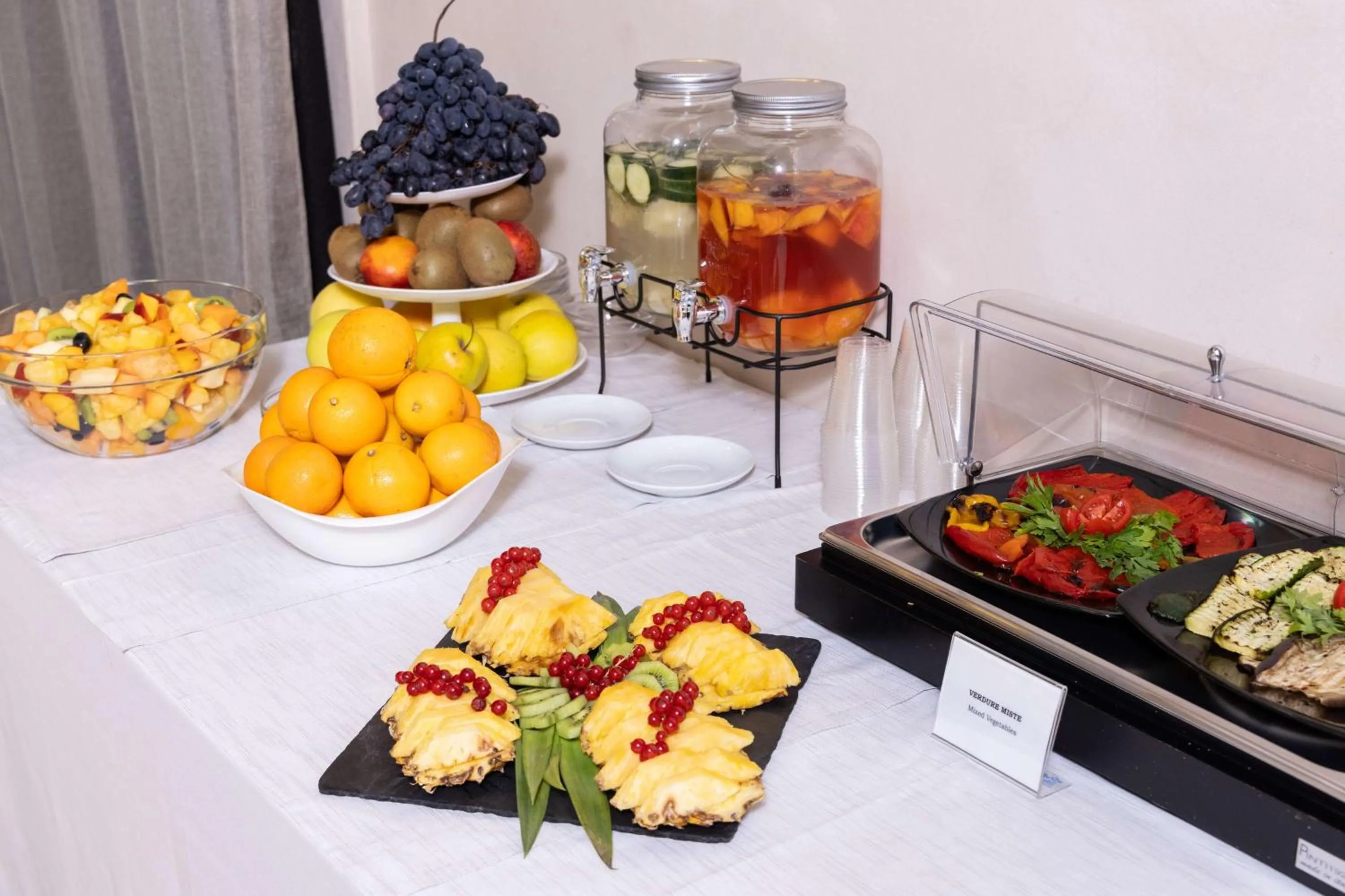 Breakfast in Best Western Plus Hotel Modena Resort